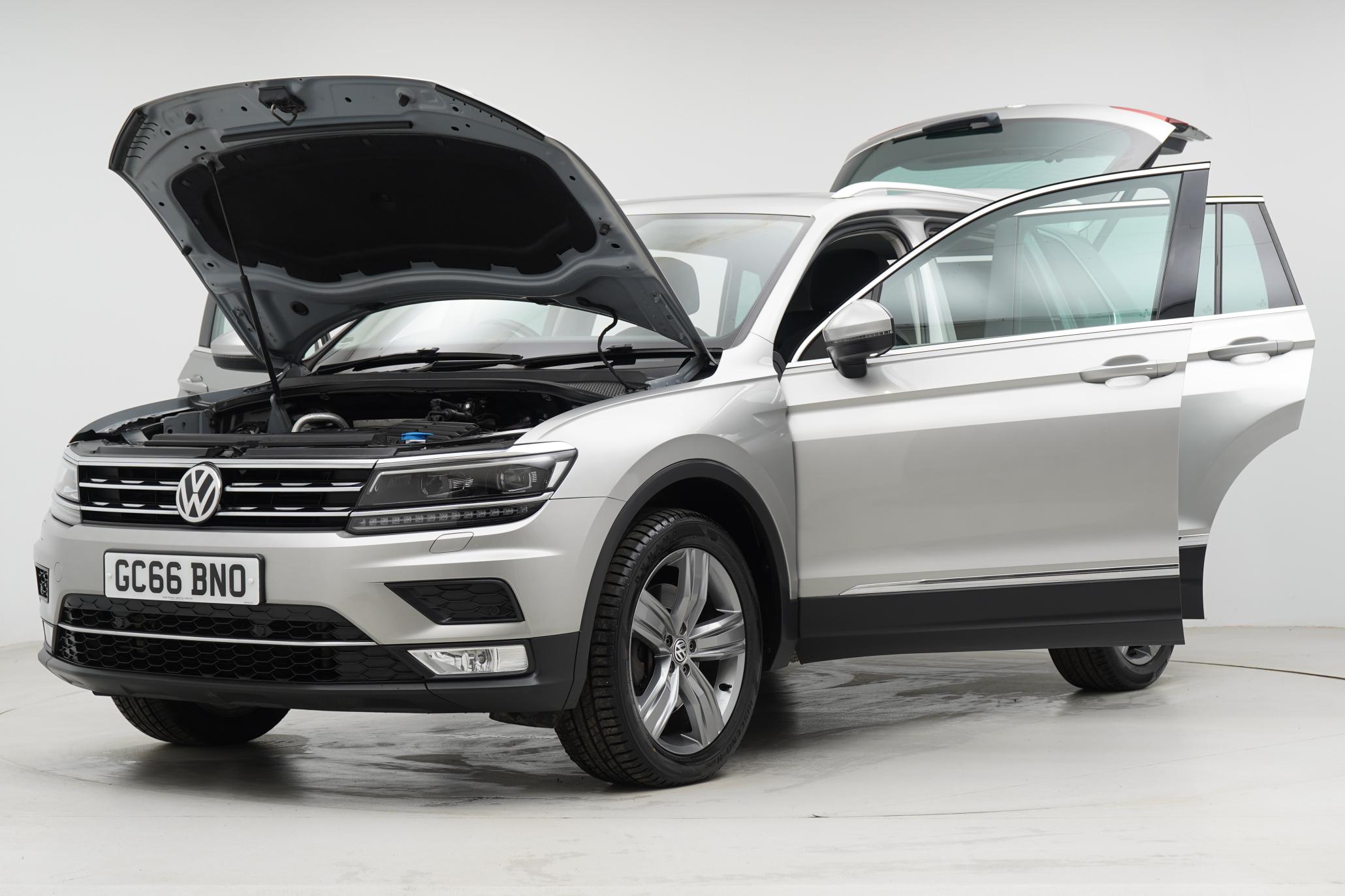 Volkswagen Tiguan 2.0 TDI BlueMotion Tech SEL SUV 5dr Diesel DSG 4Motion Euro 6 (s/s) (190 ps)