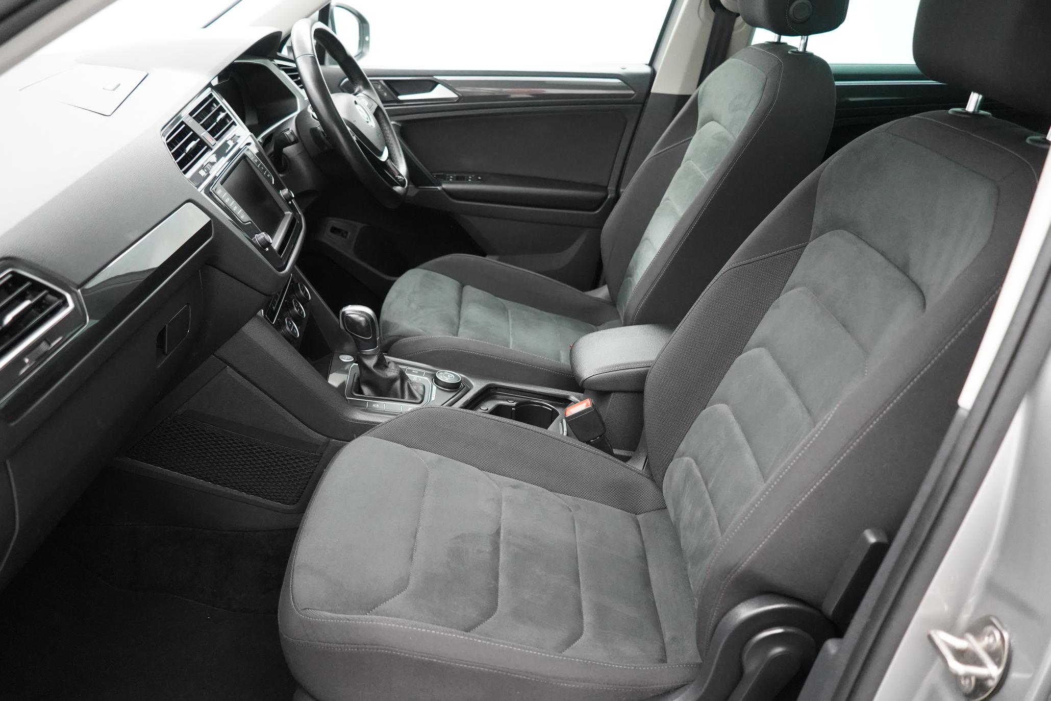 Volkswagen Tiguan 2.0 TDI BlueMotion Tech SEL SUV 5dr Diesel DSG 4Motion Euro 6 (s/s) (190 ps)