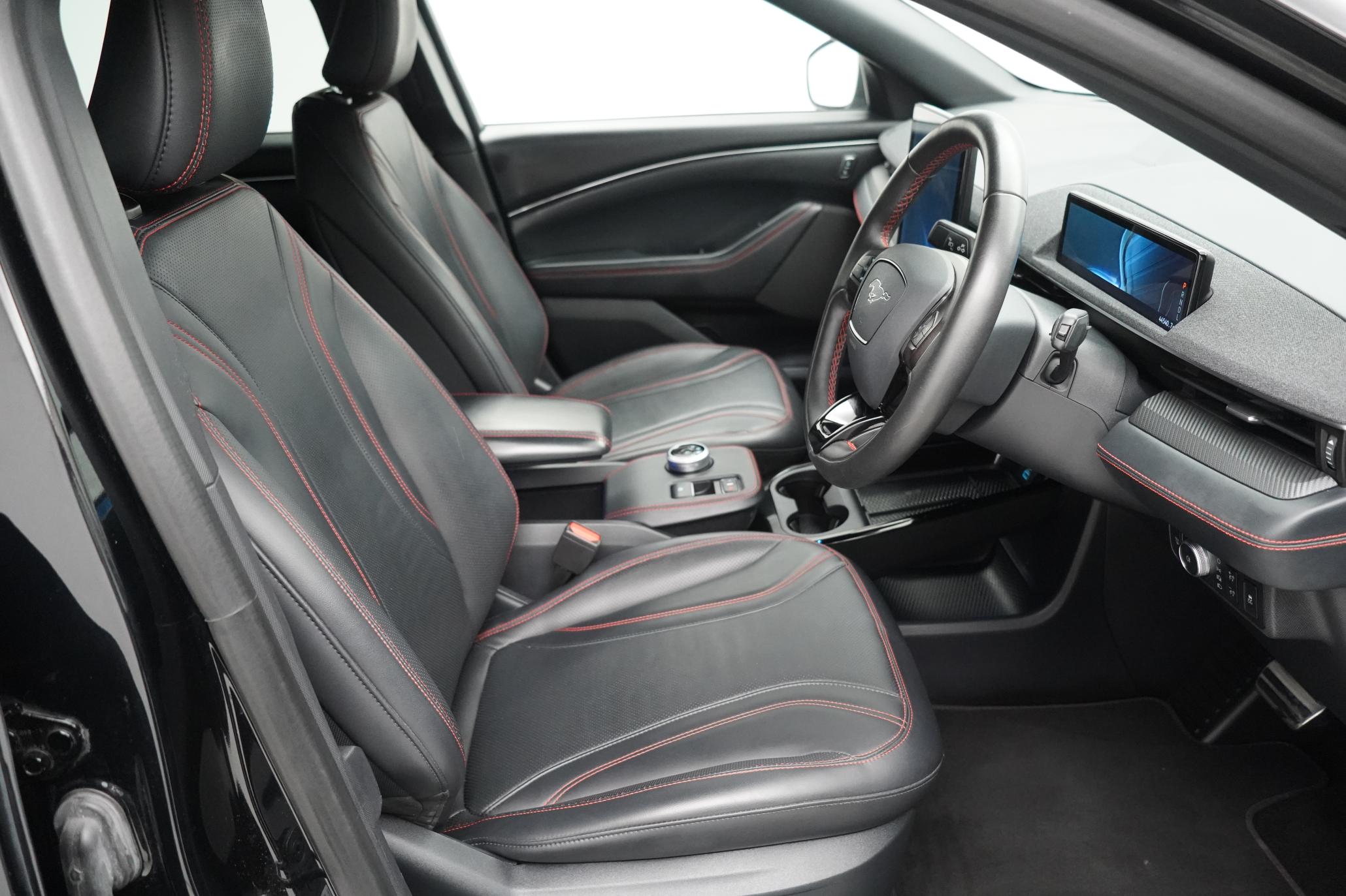 Ford Mustang Mach-E Standard Range 70kWh SUV 5dr Electric Automatic AWD (269 ps)