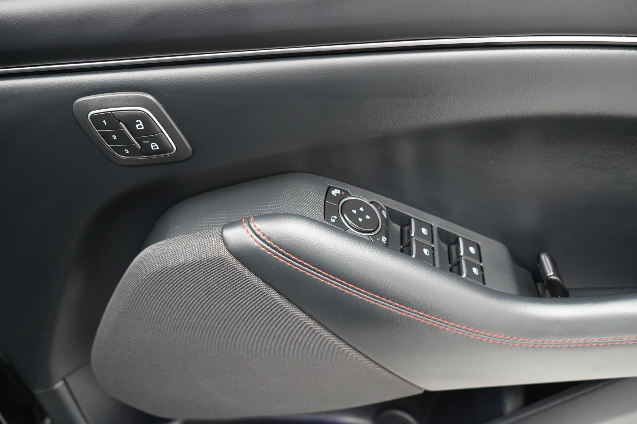 Ford Mustang Mach-E Standard Range 70kWh SUV 5dr Electric Automatic AWD (269 ps)