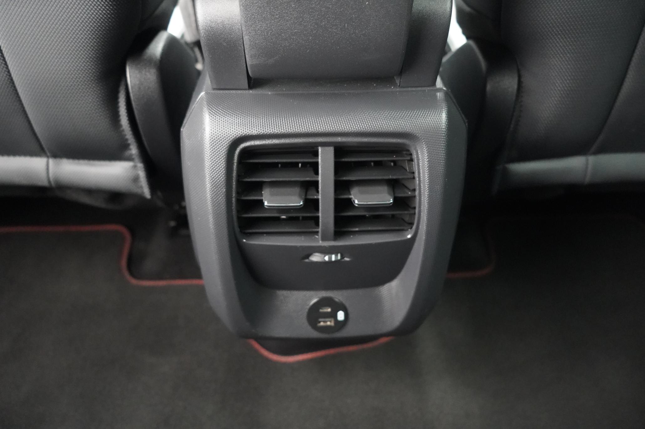 Ford Mustang Mach-E Standard Range 70kWh SUV 5dr Electric Automatic AWD (269 ps)