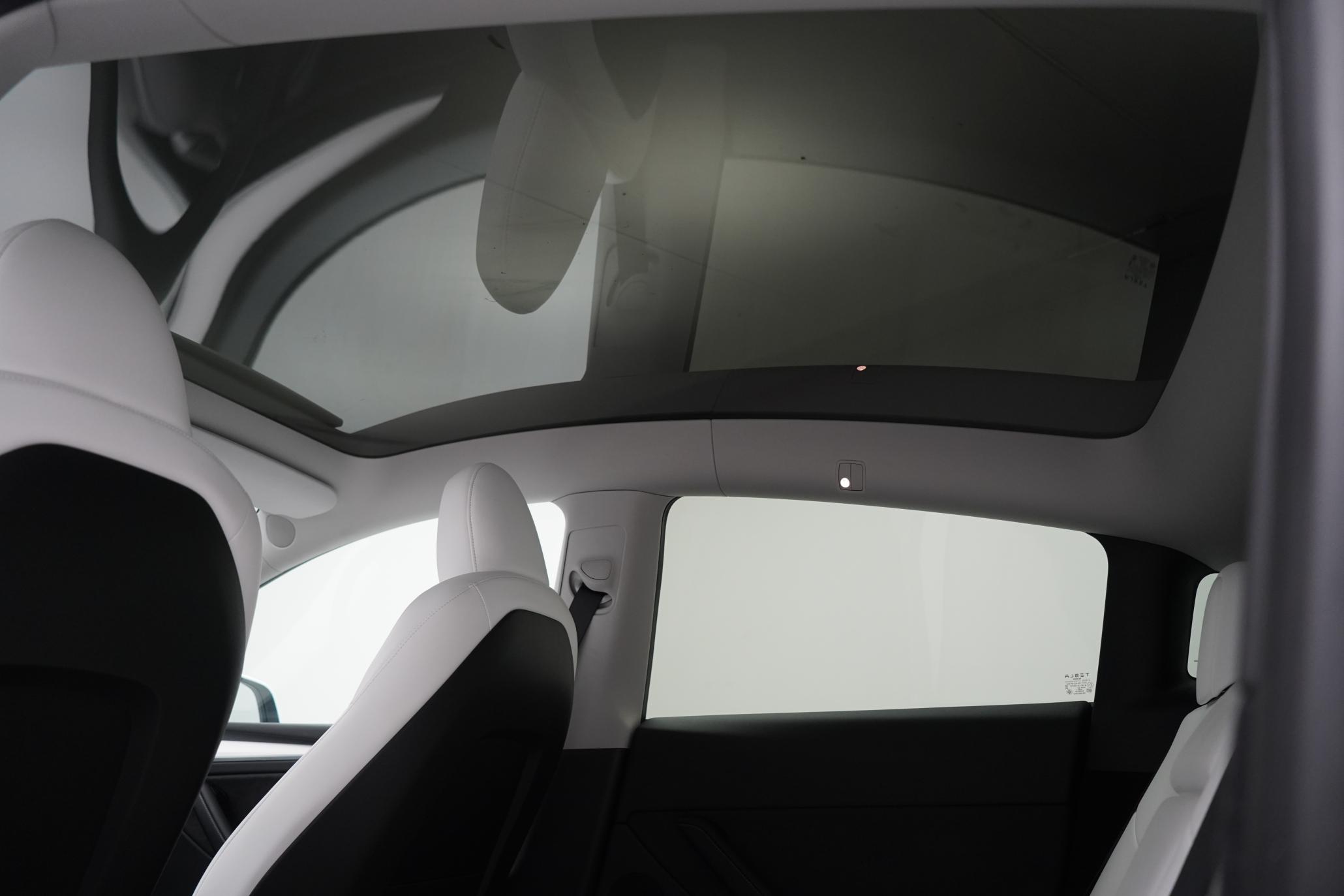 Tesla Model Y Long Range SUV 5dr Electric Auto RWD (346 ps)