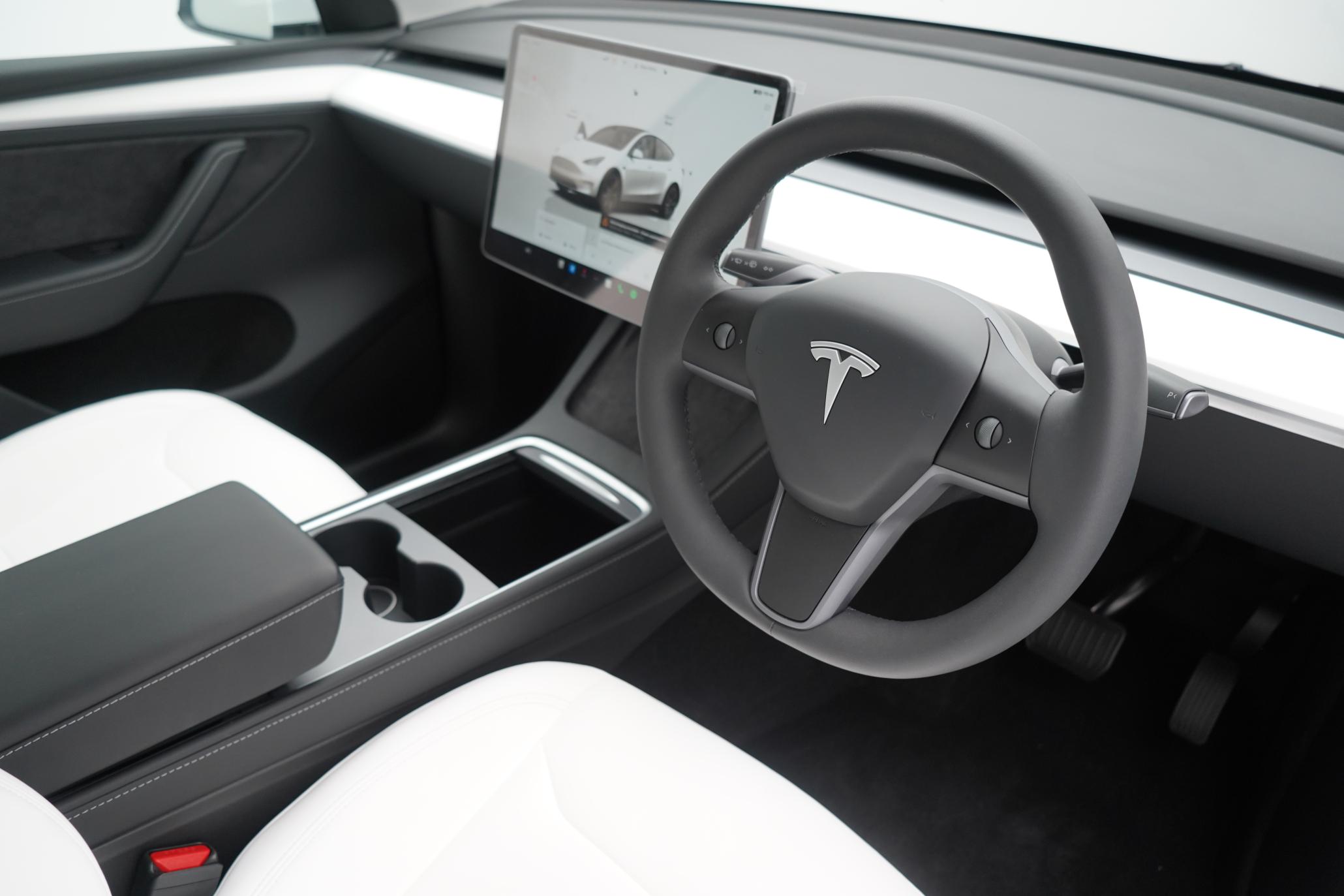 Tesla Model Y Long Range SUV 5dr Electric Auto RWD (346 ps)