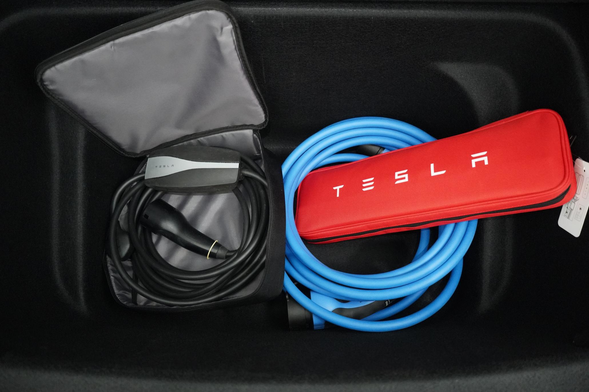 Tesla Model Y Long Range SUV 5dr Electric Auto RWD (346 ps)