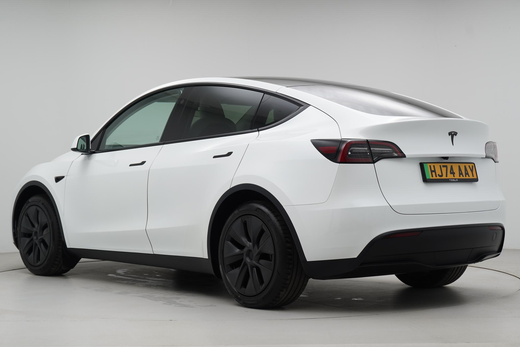 Tesla Model Y Long Range SUV 5dr Electric Auto RWD (346 ps)