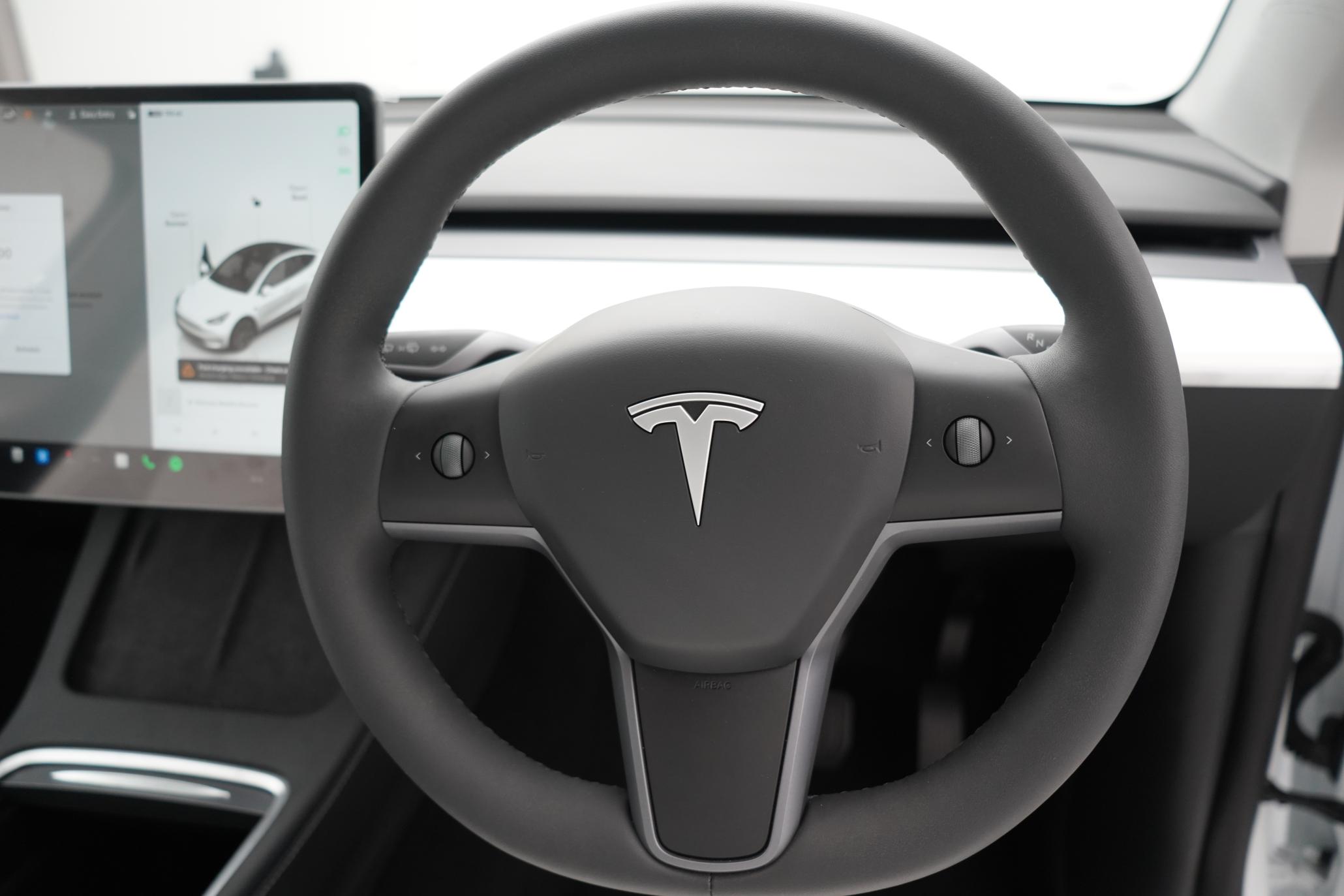 Tesla Model Y Long Range SUV 5dr Electric Auto RWD (346 ps)