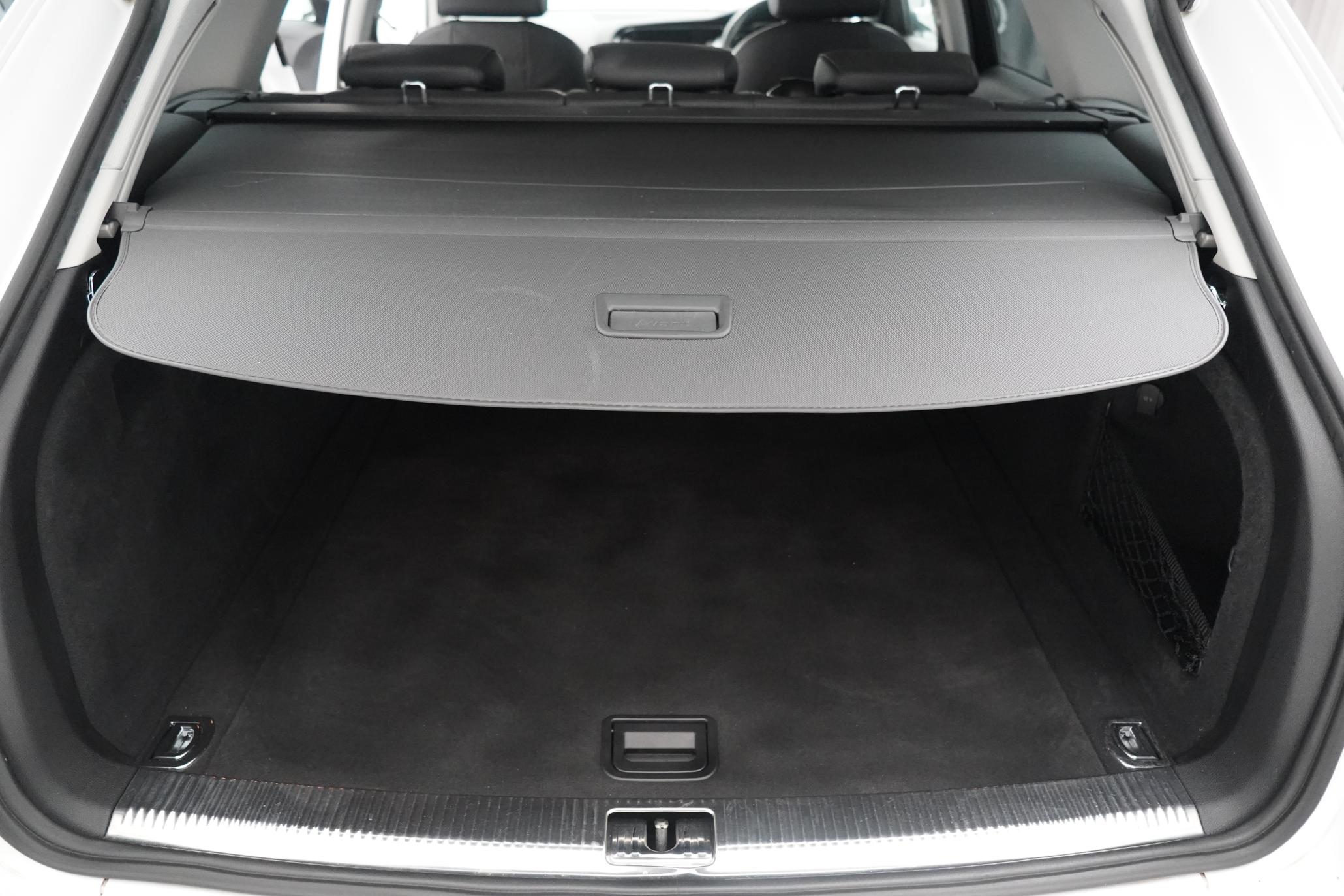 Audi A4 Avant 2.0 TFSI S line Estate 5dr Petrol Multitronic Euro 5 (s/s) (211 ps)