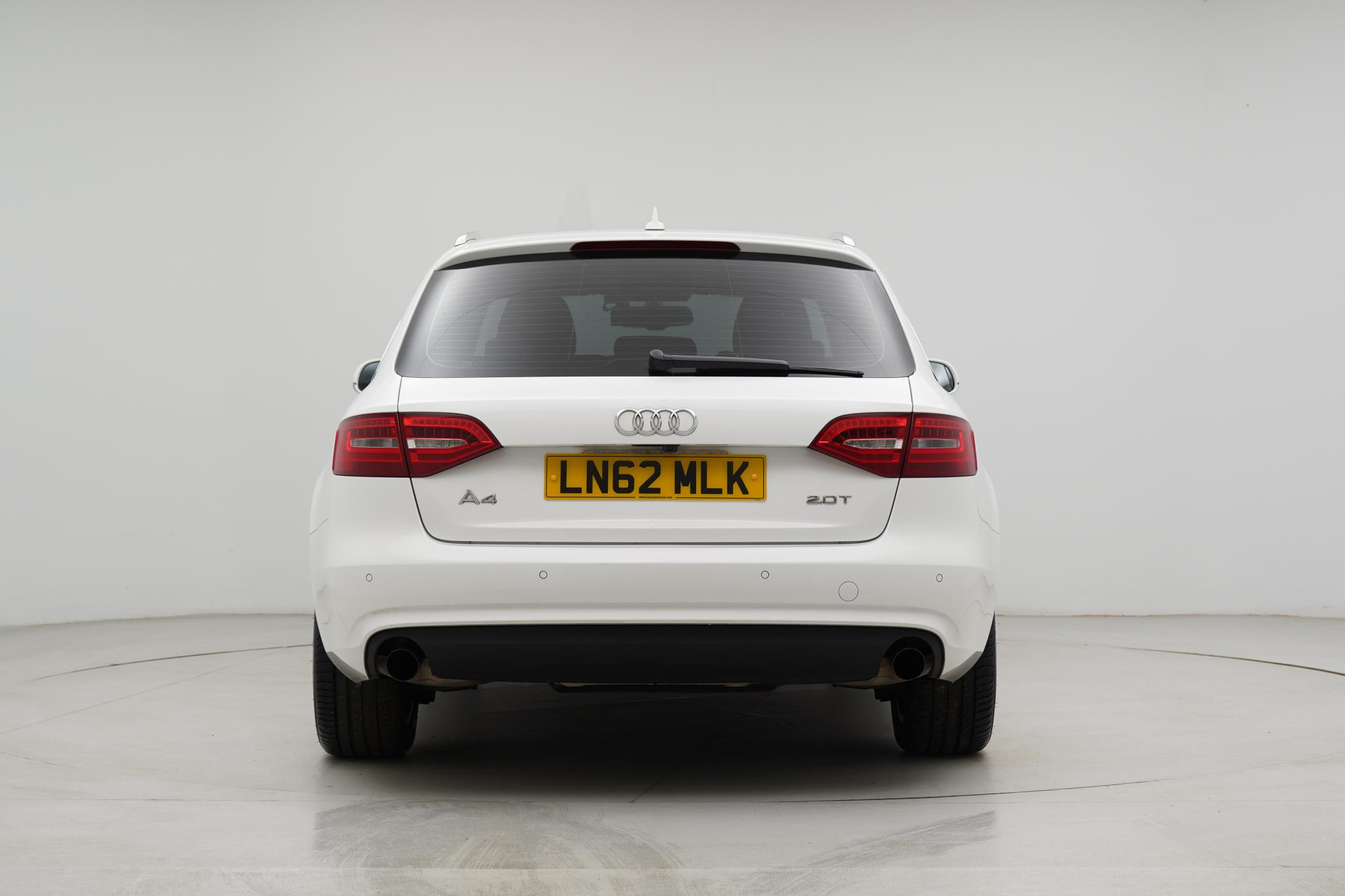 Audi A4 Avant 2.0 TFSI S line Estate 5dr Petrol Multitronic Euro 5 (s/s) (211 ps)