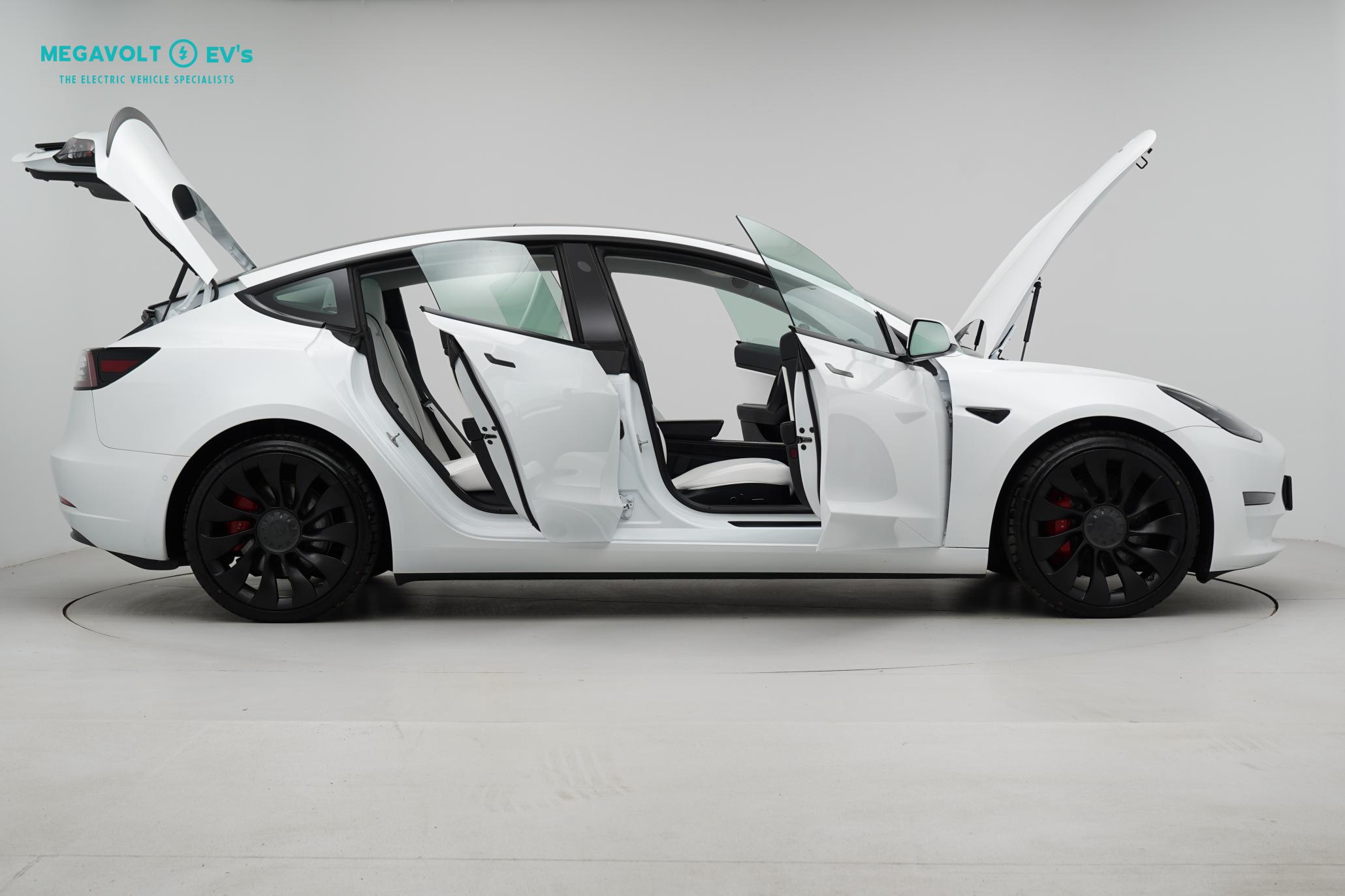 Tesla Model 3 (Dual Motor) Performance Saloon 4dr Electric Auto 4WDE (Performance Upgrade) (449 bhp)