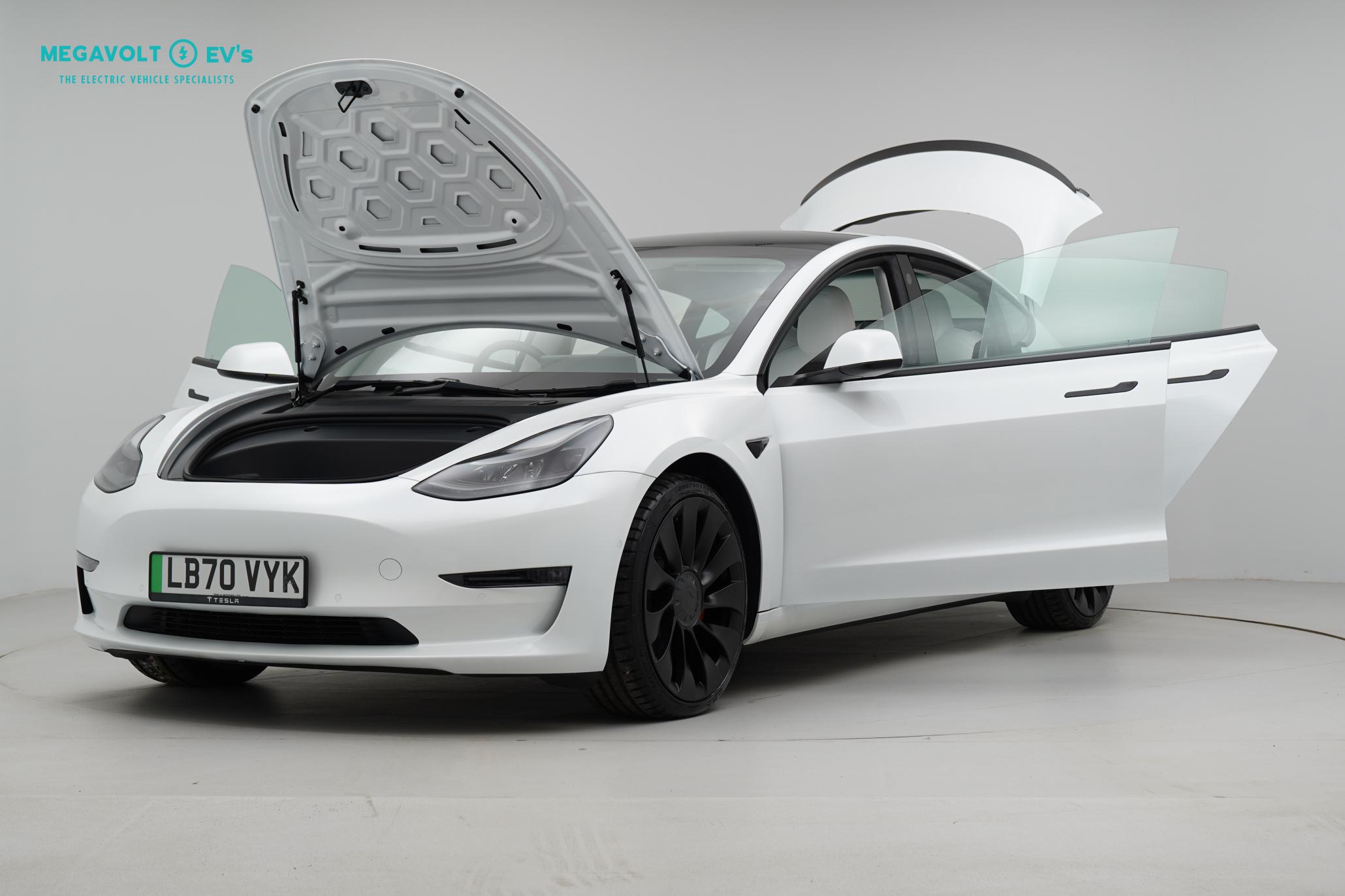 Tesla Model 3 (Dual Motor) Performance Saloon 4dr Electric Auto 4WDE (Performance Upgrade) (449 bhp)