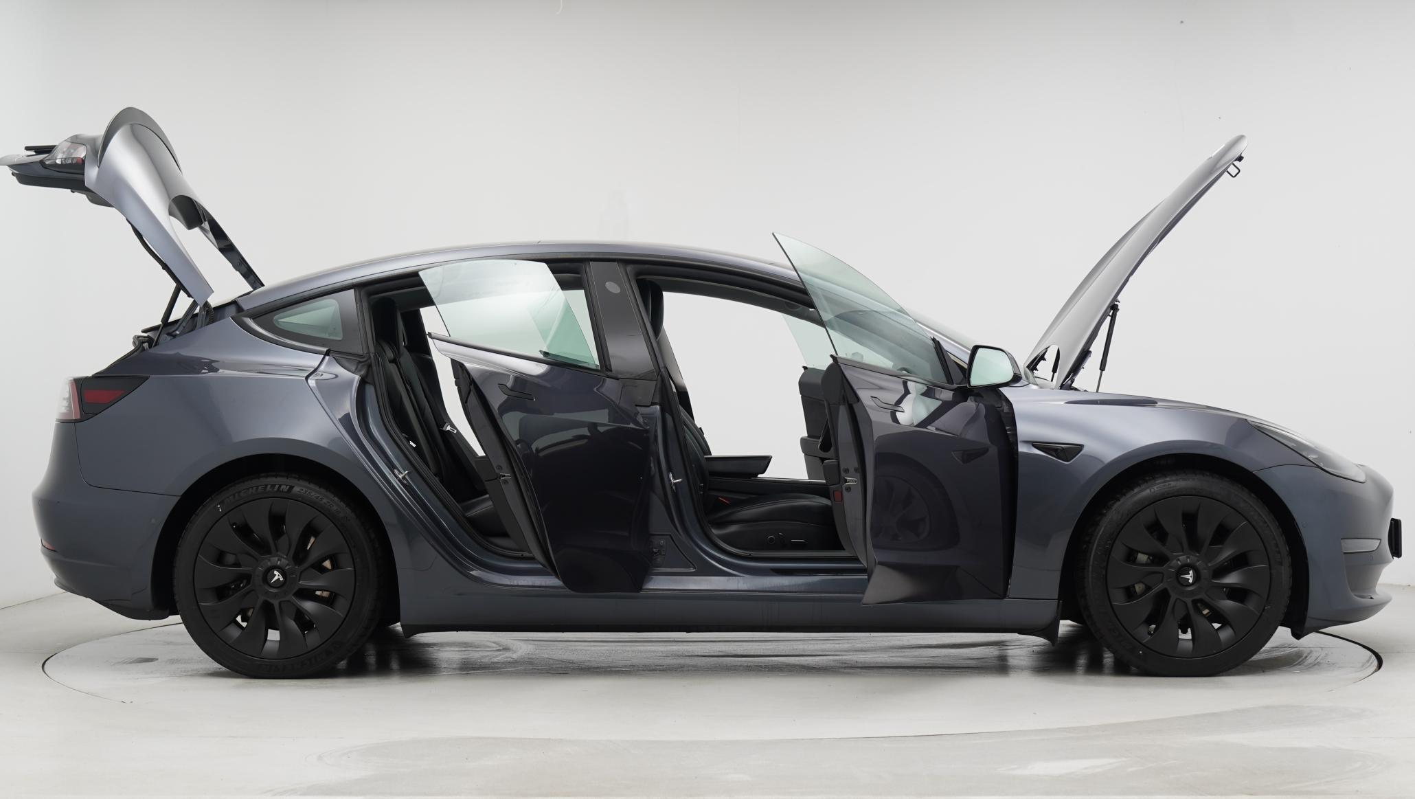 Tesla Model 3 (Dual Motor) Long Range Saloon 4dr Electric Auto 4WDE (346 ps)