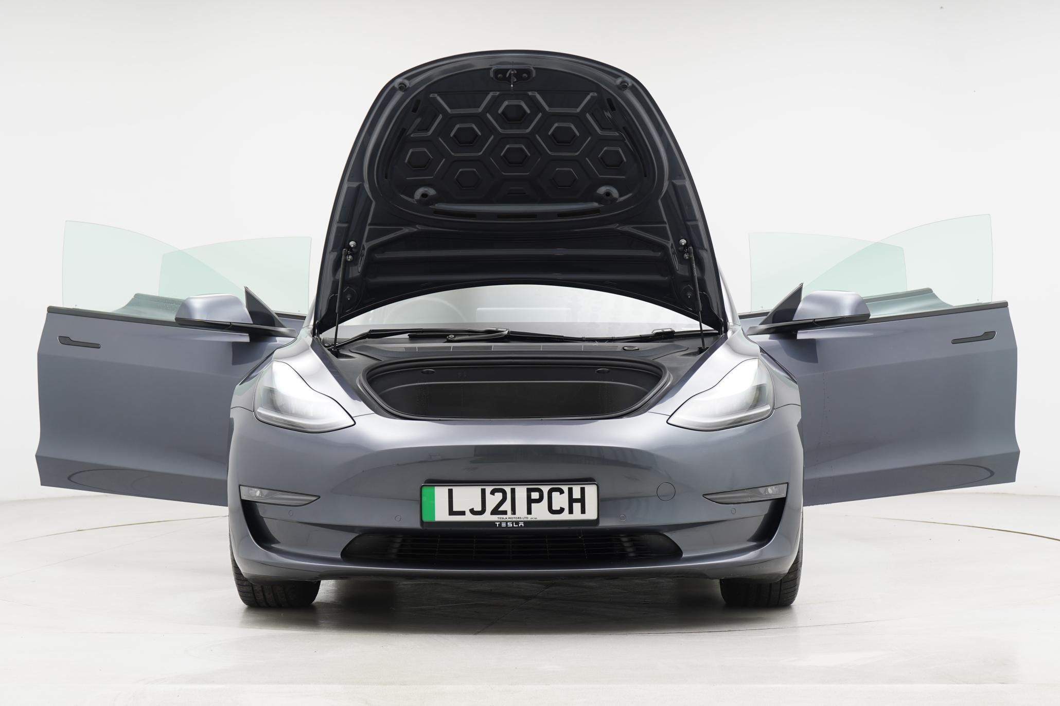 Tesla Model 3 (Dual Motor) Long Range Saloon 4dr Electric Auto 4WDE (346 ps)