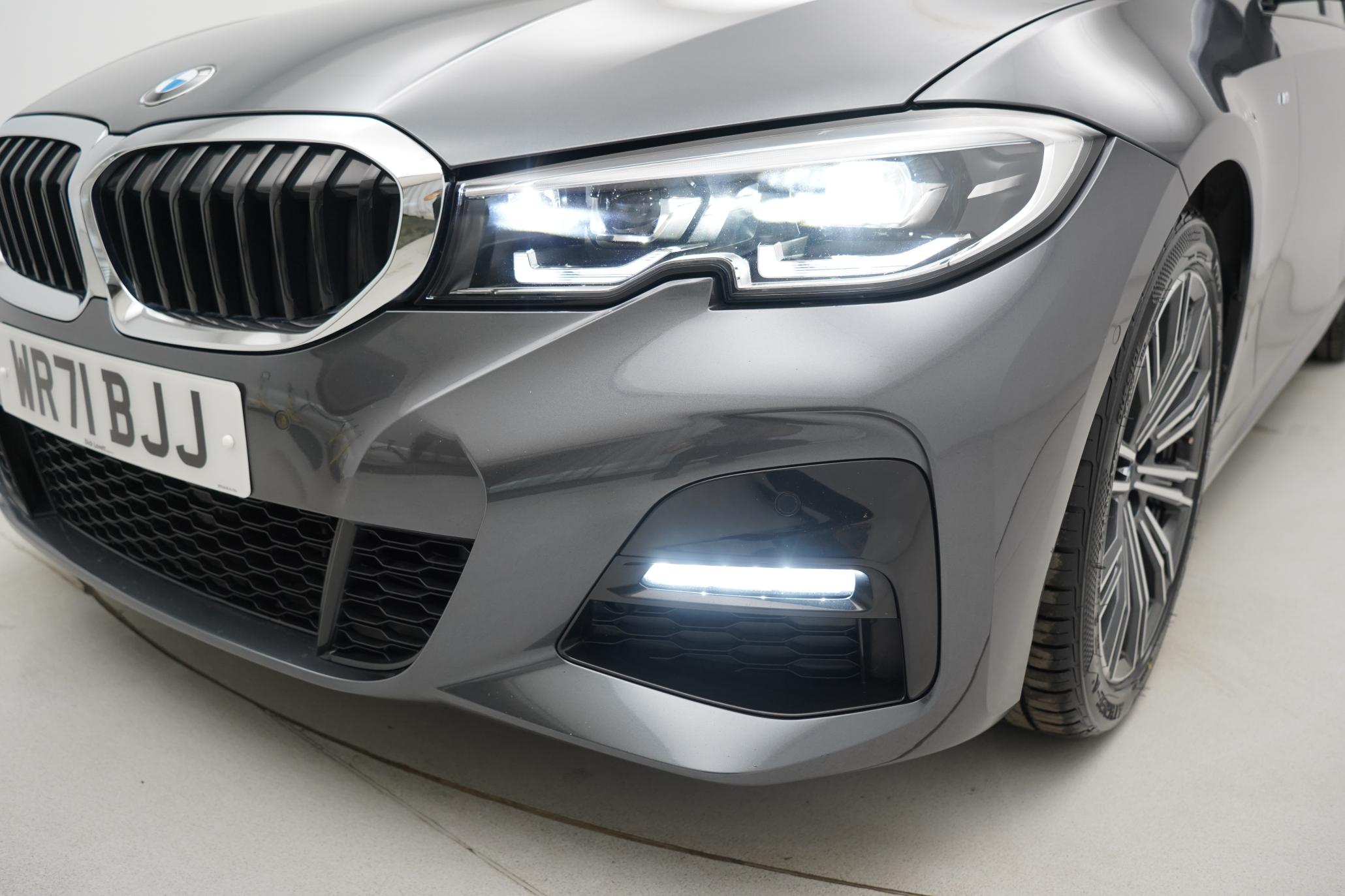 BMW 3 Series 2.0 330i M Sport Saloon 4dr Petrol Auto Euro 6 (s/s) (258 ps)