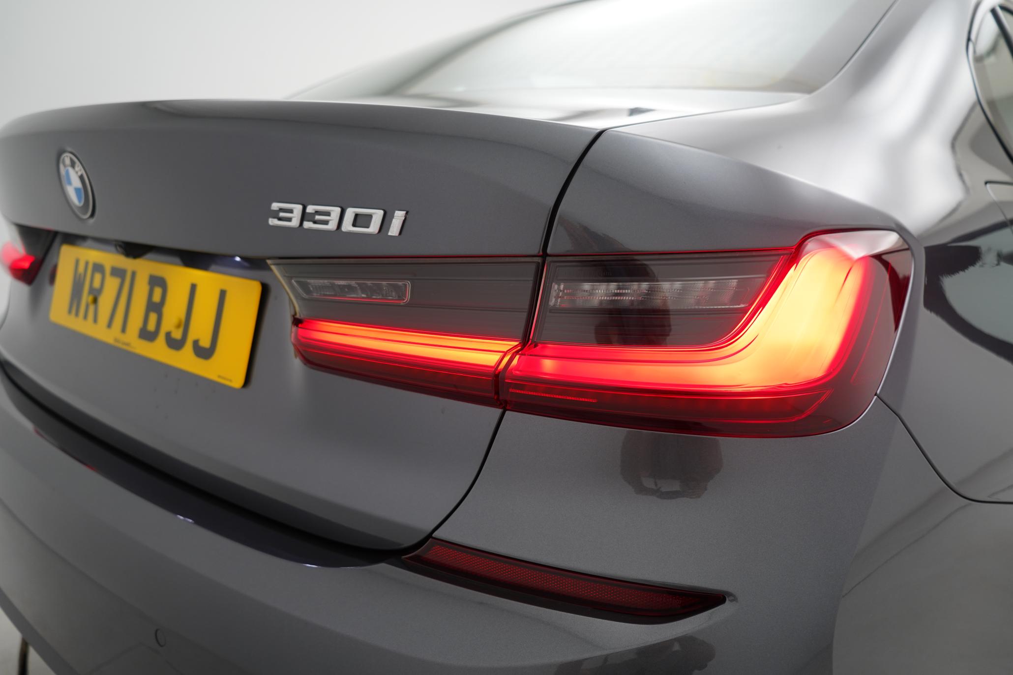 BMW 3 Series 2.0 330i M Sport Saloon 4dr Petrol Auto Euro 6 (s/s) (258 ps)