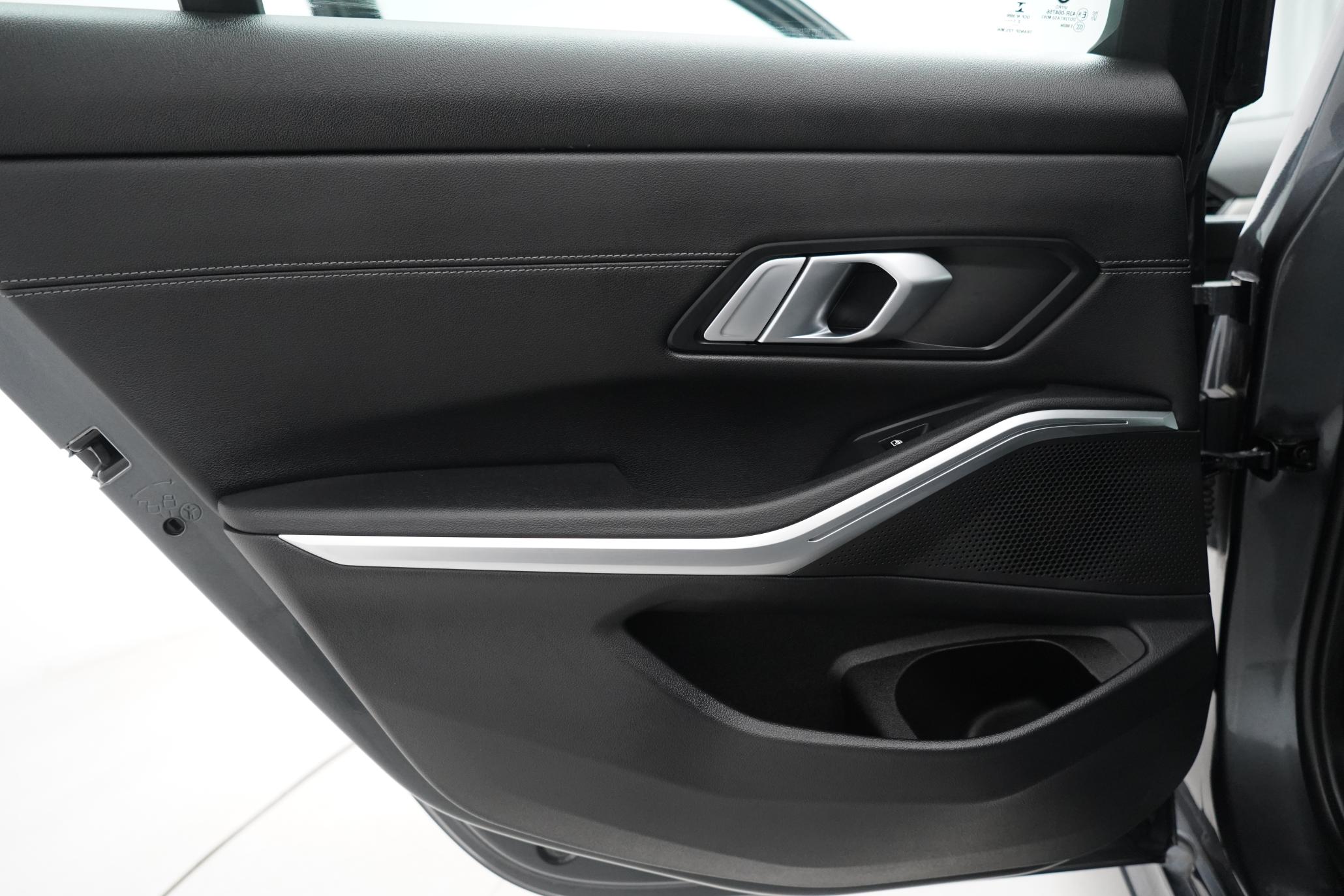 BMW 3 Series 2.0 330i M Sport Saloon 4dr Petrol Auto Euro 6 (s/s) (258 ps)
