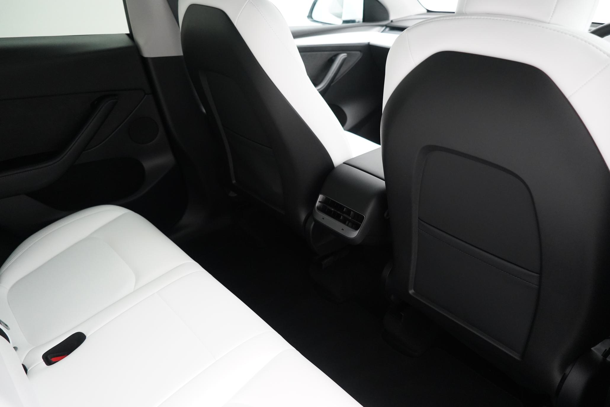Tesla Model Y (Dual Motor) Long Range SUV 5dr Electric Auto 4WDE (384 bhp)