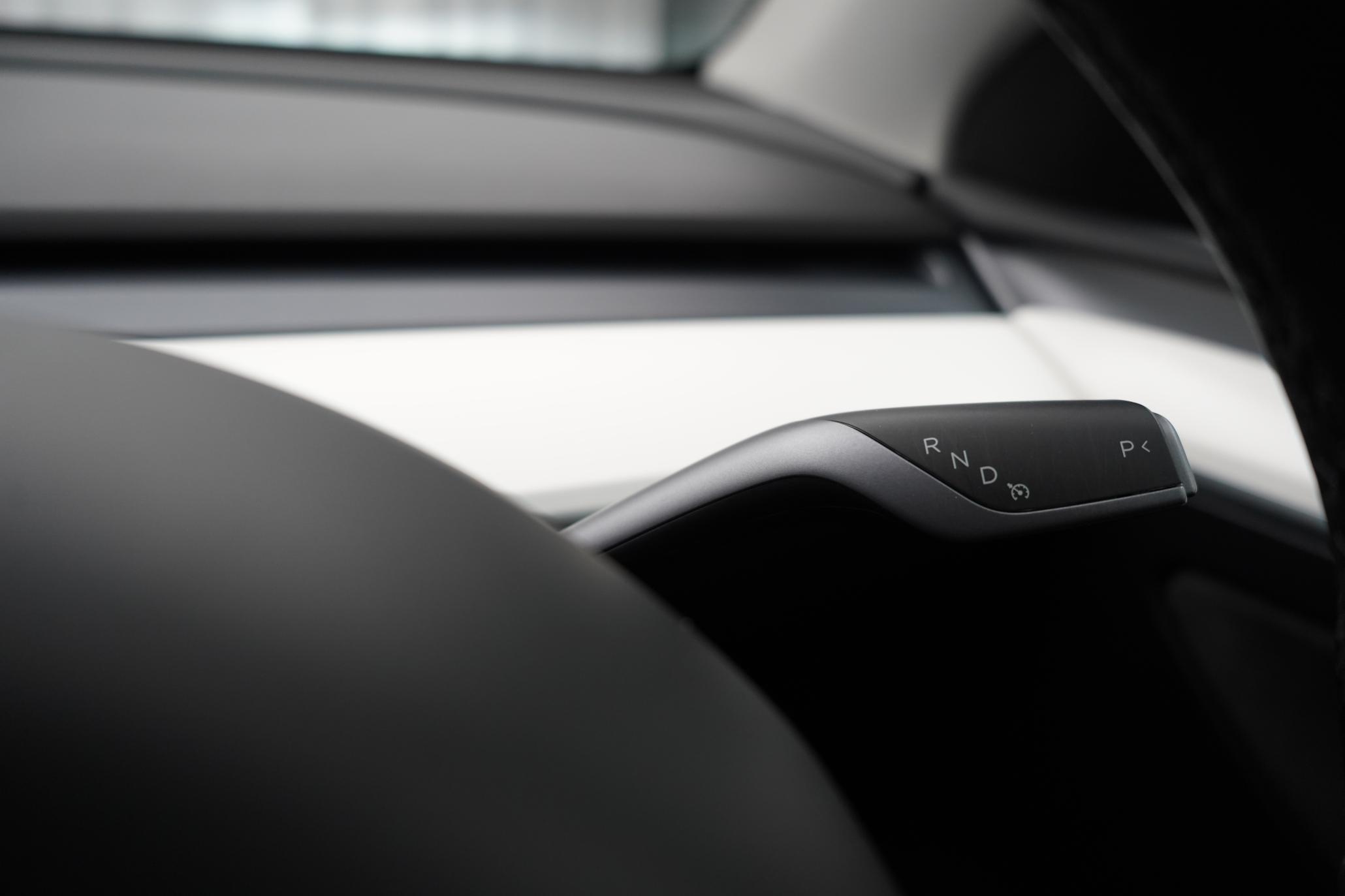 Tesla Model Y (Dual Motor) Long Range SUV 5dr Electric Auto 4WDE (384 bhp)
