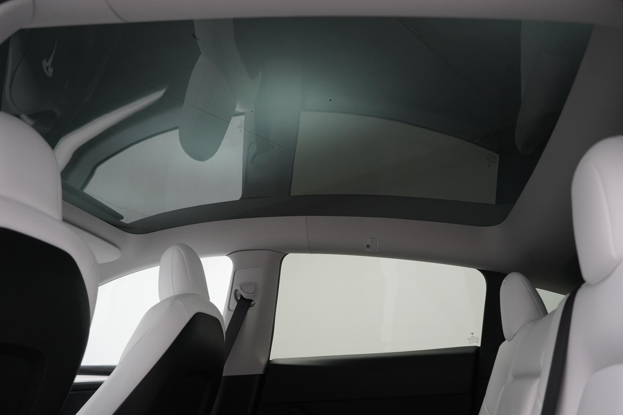 Tesla Model Y (Dual Motor) Long Range SUV 5dr Electric Auto 4WDE (384 bhp)