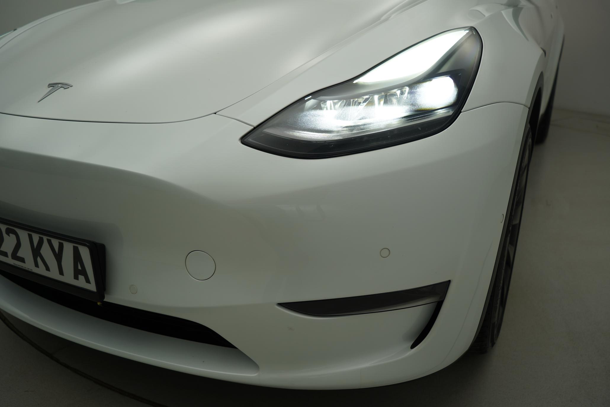 Tesla Model Y (Dual Motor) Long Range SUV 5dr Electric Auto 4WDE (384 bhp)
