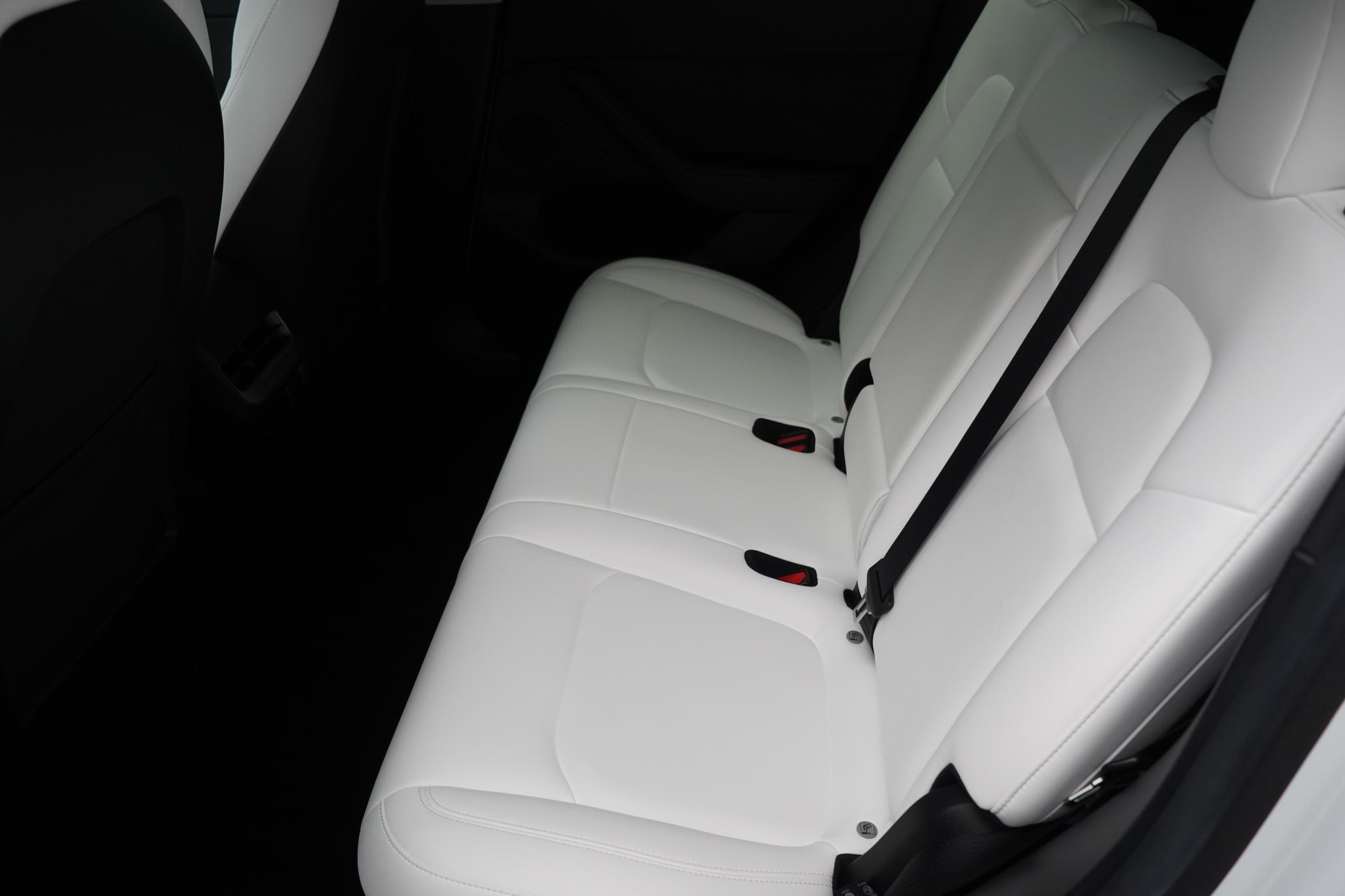 Tesla Model Y (Dual Motor) Long Range SUV 5dr Electric Auto 4WDE (384 bhp)