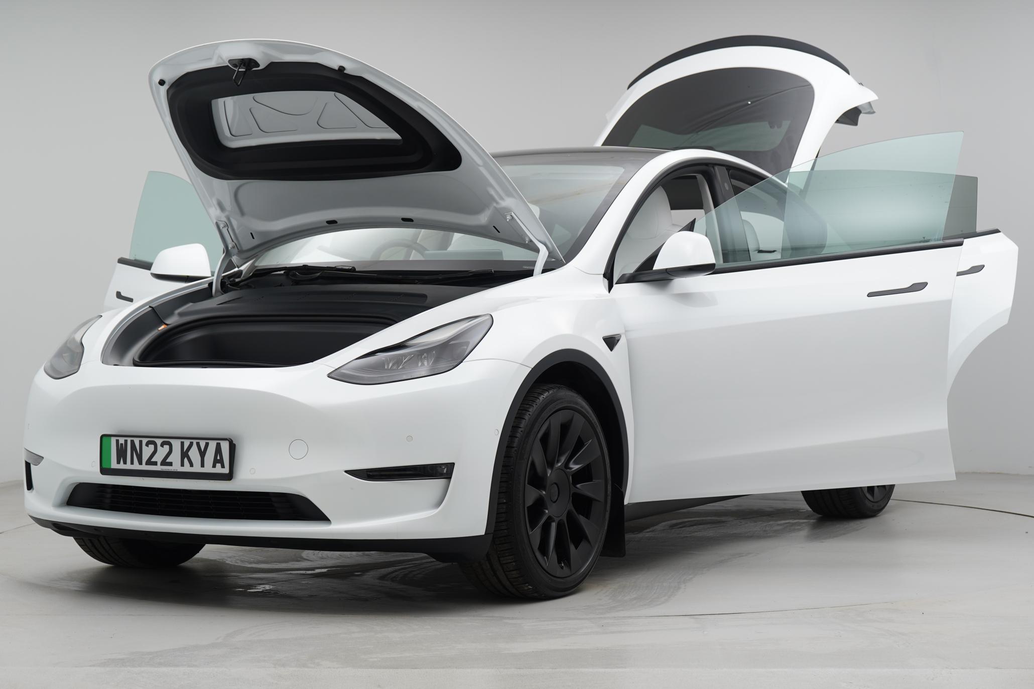 Tesla Model Y (Dual Motor) Long Range SUV 5dr Electric Auto 4WDE (384 bhp)