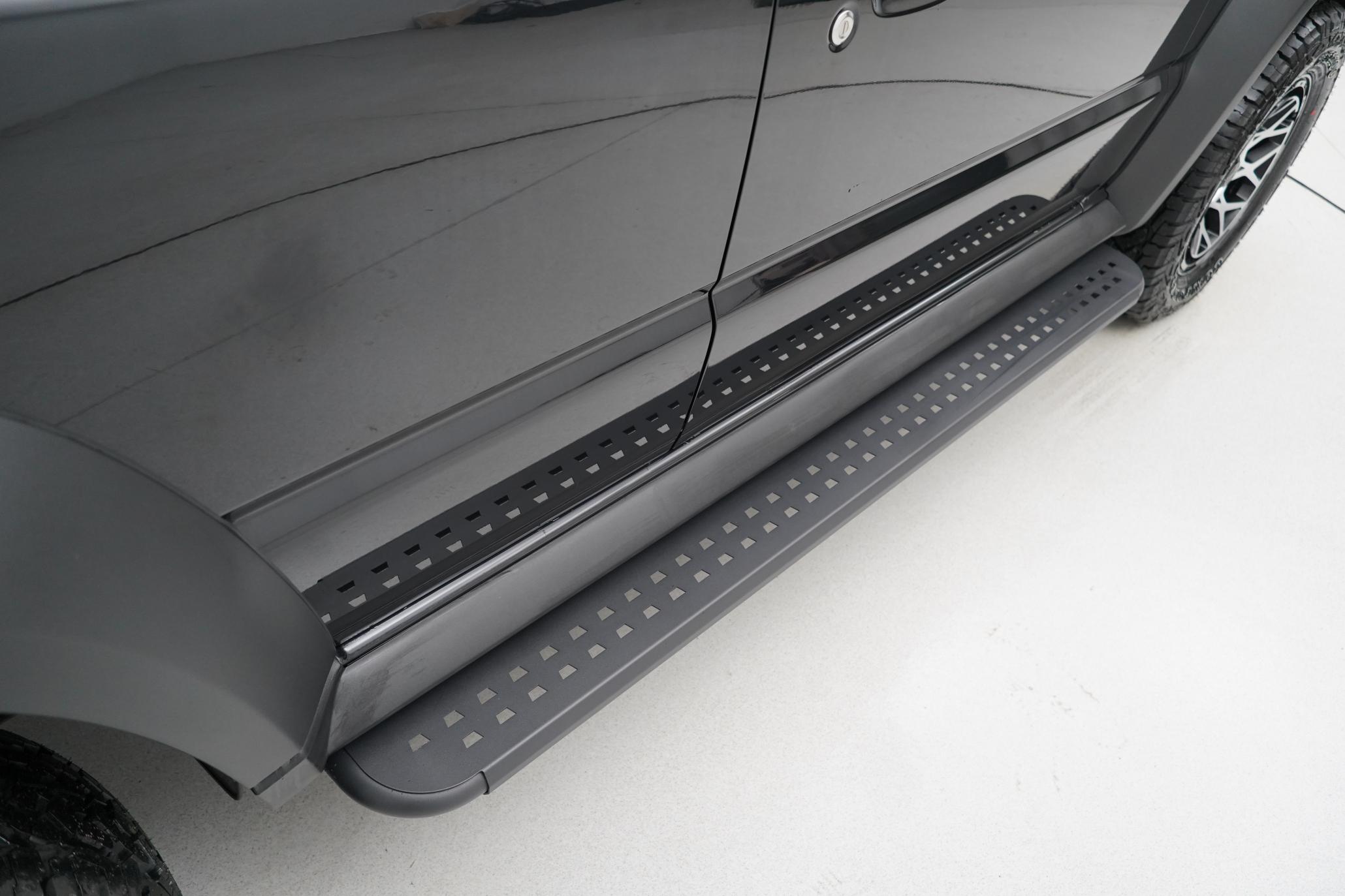 Suzuki Jimny Suzuki Jimny 1.5 SZC, 5 DOOR LWB, NOMADE LEATHER