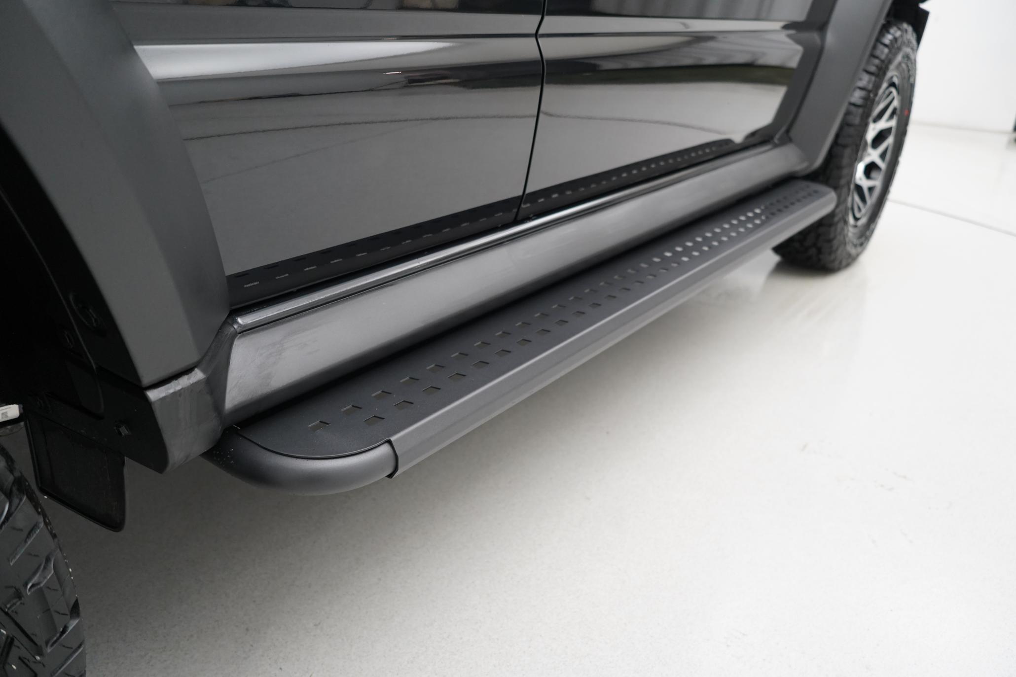 Suzuki Jimny Suzuki Jimny 1.5 SZC, 5 DOOR LWB, NOMADE LEATHER