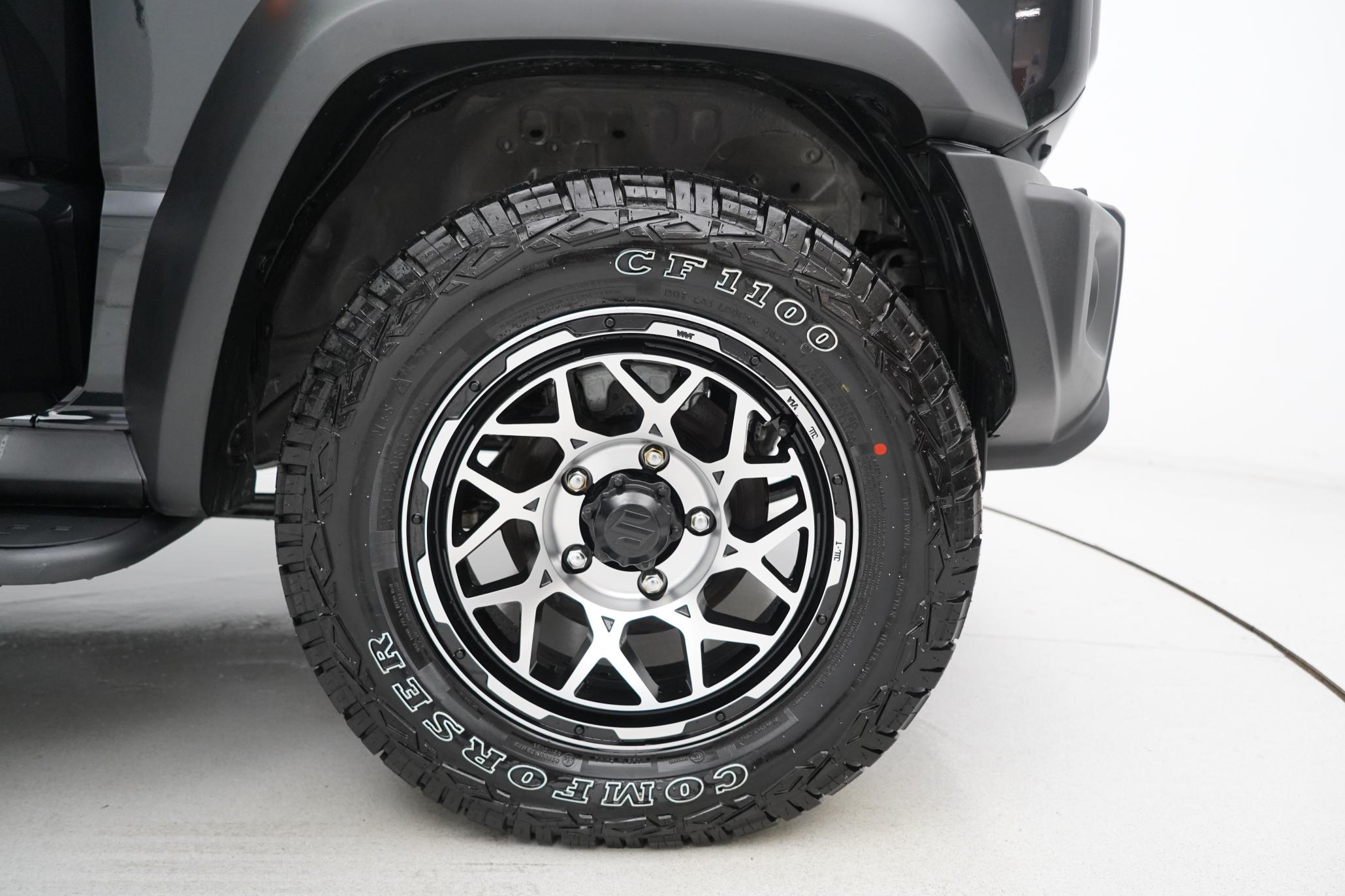 Suzuki Jimny Suzuki Jimny 1.5 SZC, 5 DOOR LWB, NOMADE LEATHER