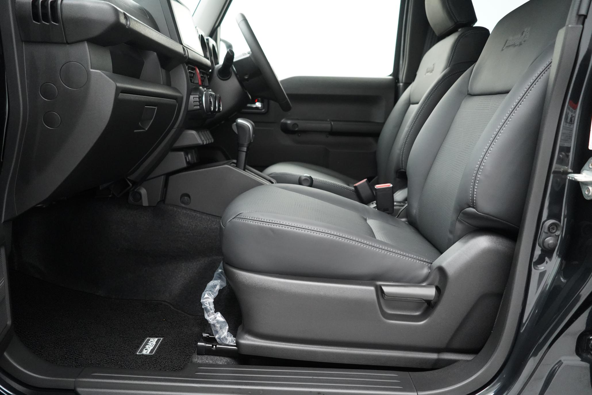 Suzuki Jimny Suzuki Jimny 1.5 SZC, 5 DOOR LWB, NOMADE LEATHER