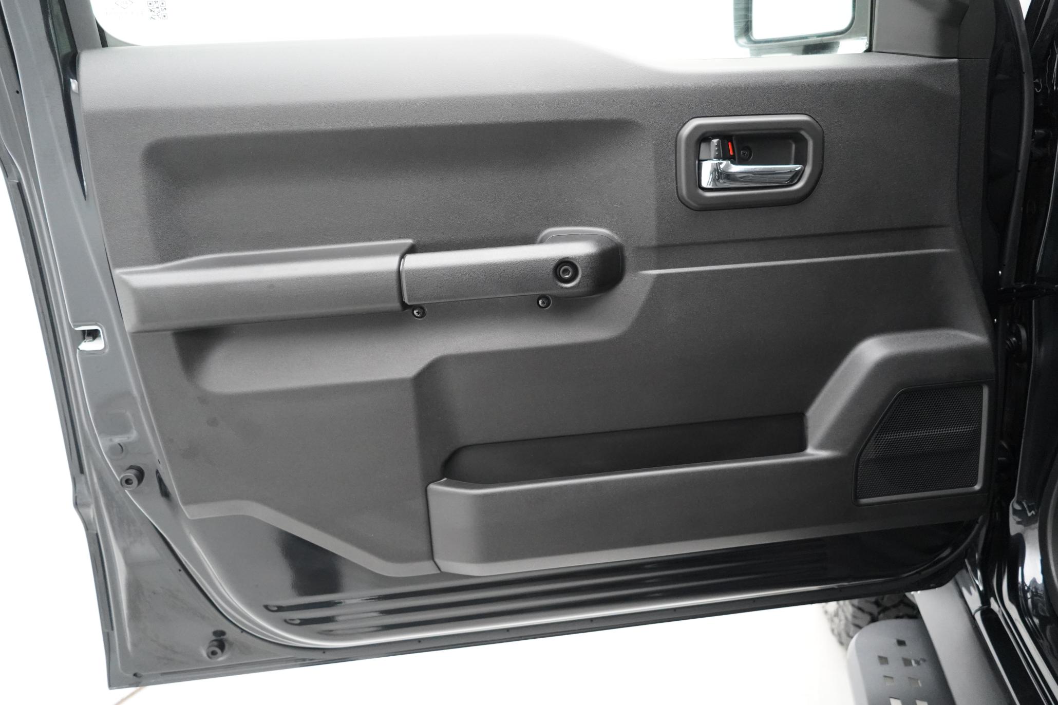 Suzuki Jimny Suzuki Jimny 1.5 SZC, 5 DOOR LWB, NOMADE LEATHER