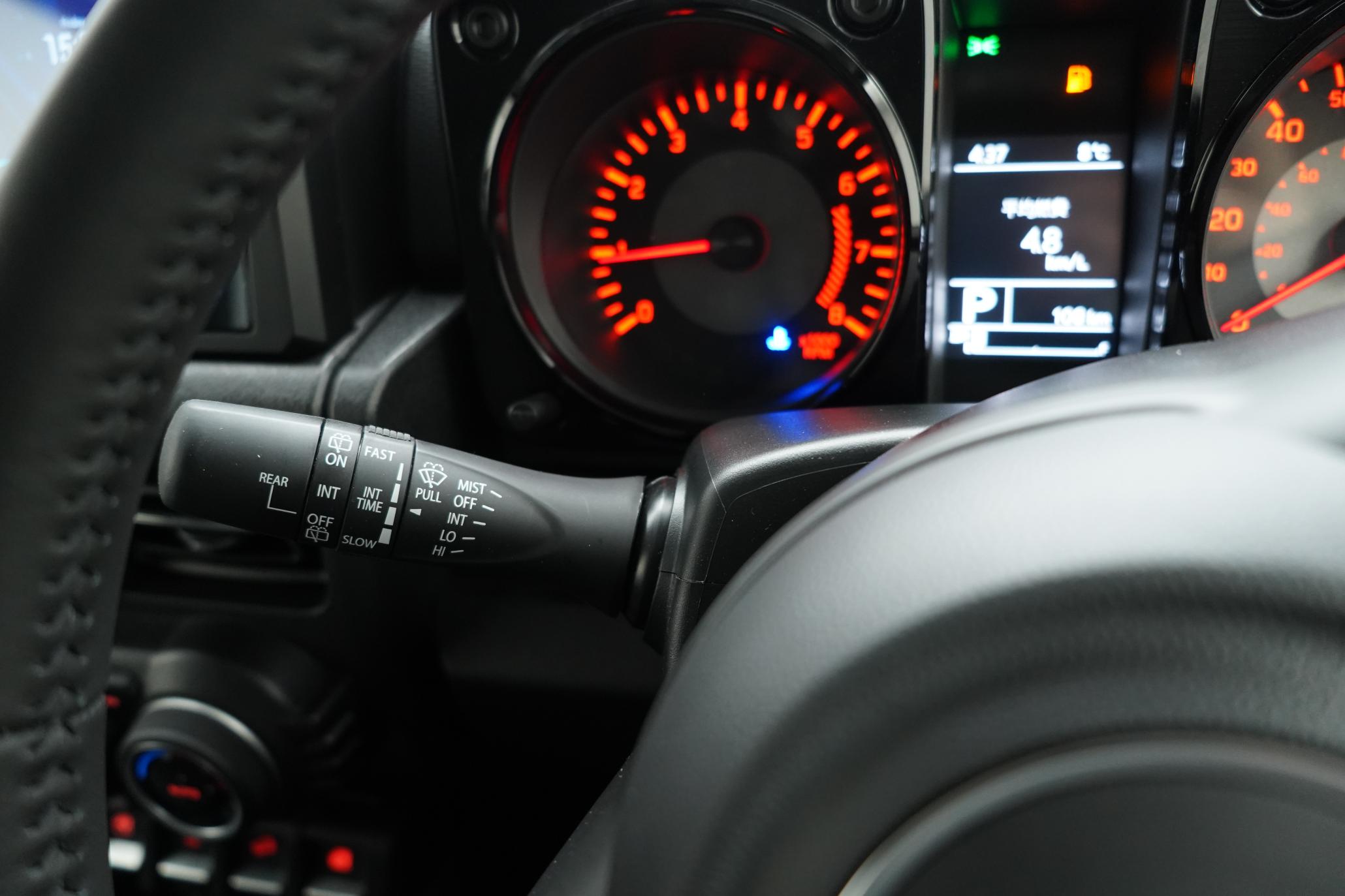 Suzuki Jimny Suzuki Jimny 1.5 SZC, 5 DOOR LWB, NOMADE LEATHER