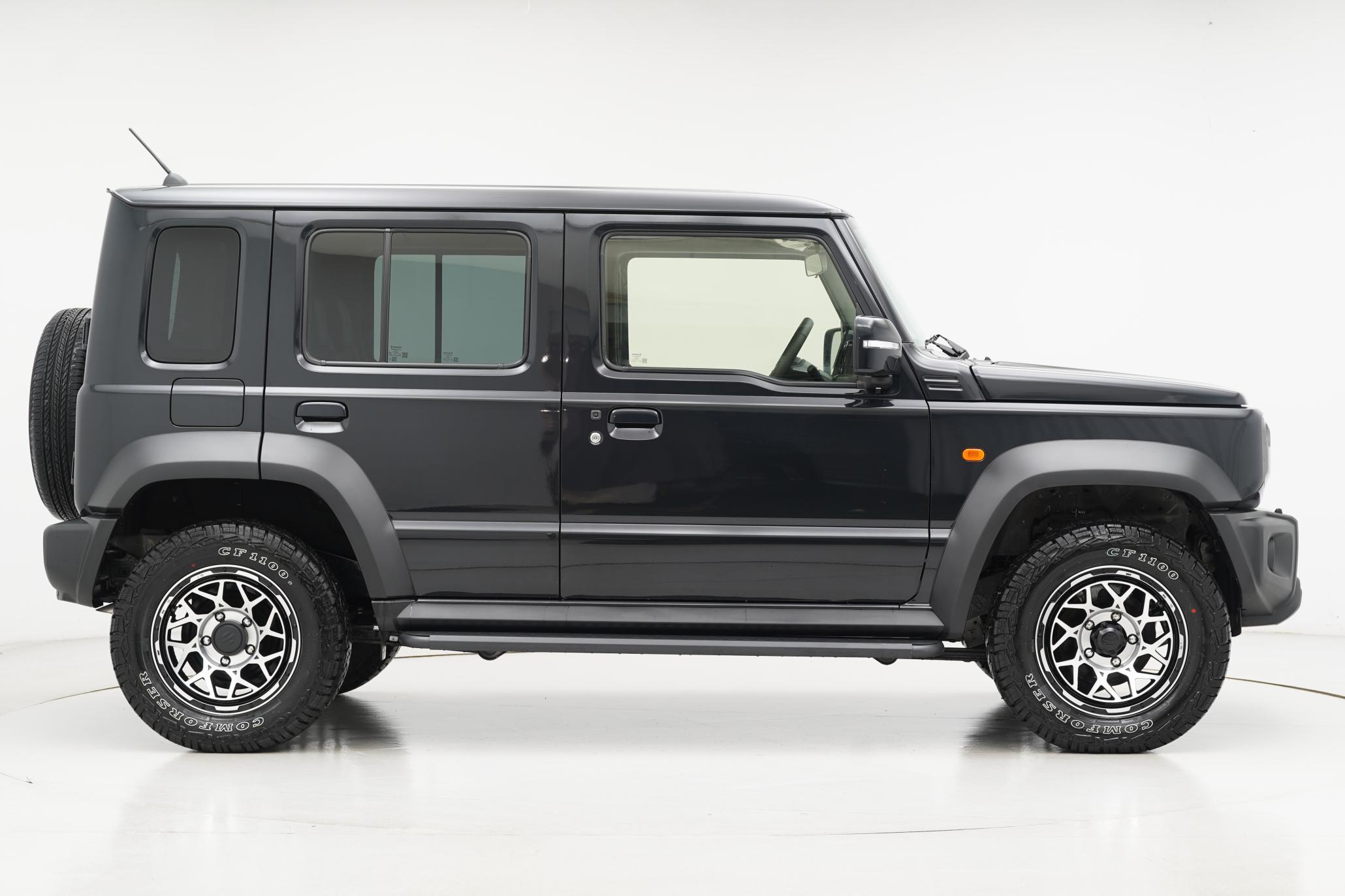 Suzuki Jimny Suzuki Jimny 1.5 SZC, 5 DOOR LWB, NOMADE LEATHER