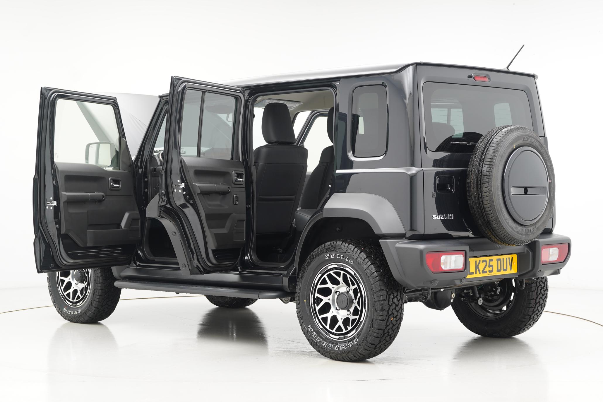 Suzuki Jimny Suzuki Jimny 1.5 SZC, 5 DOOR LWB, NOMADE LEATHER