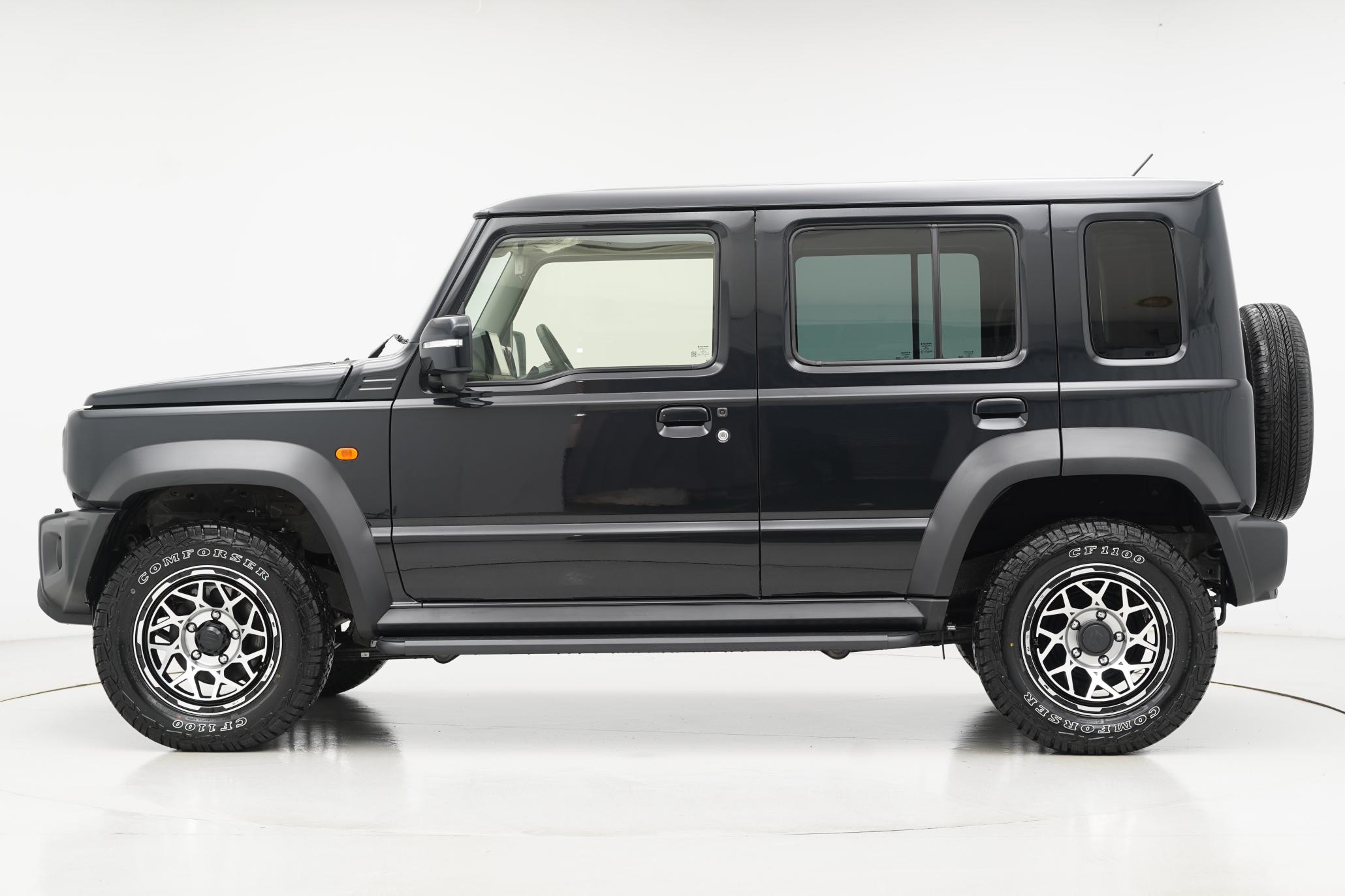 Suzuki Jimny Suzuki Jimny 1.5 SZC, 5 DOOR LWB, NOMADE LEATHER