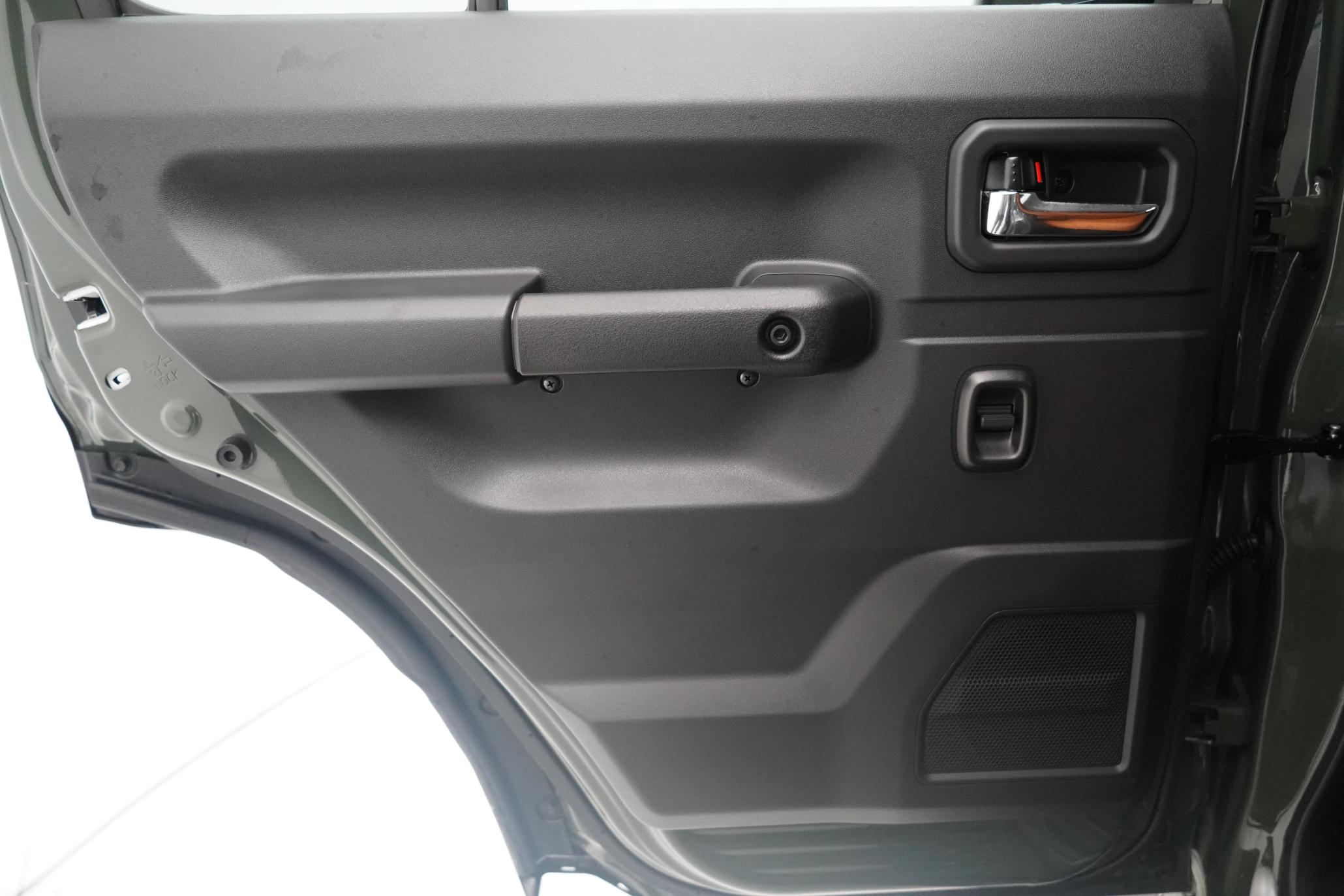 Suzuki Jimny 1.5 SZC, 5 DOOR LWB, NOMADE LEATHER