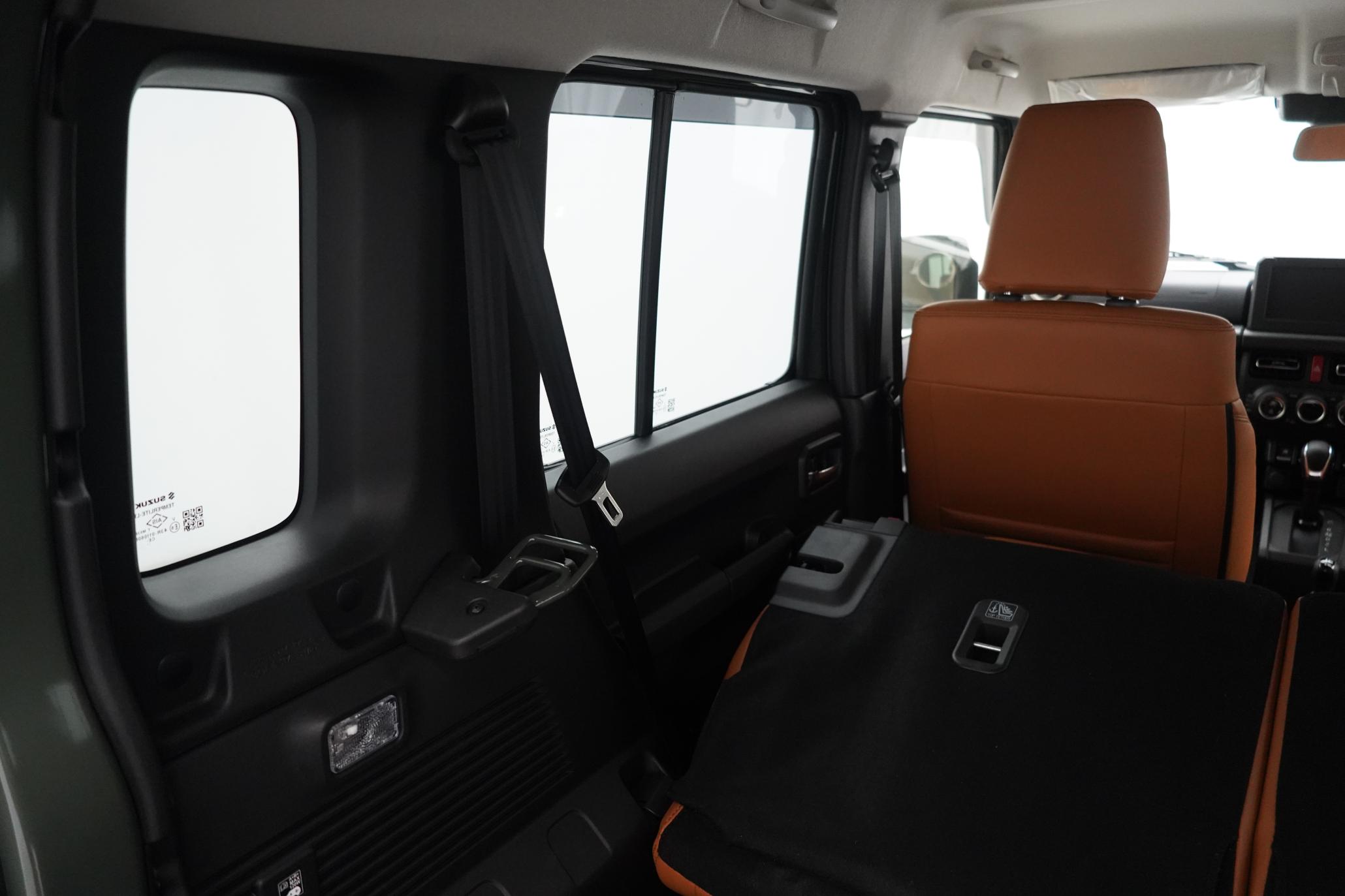 Suzuki Jimny 1.5 SZC, 5 DOOR LWB, NOMADE LEATHER