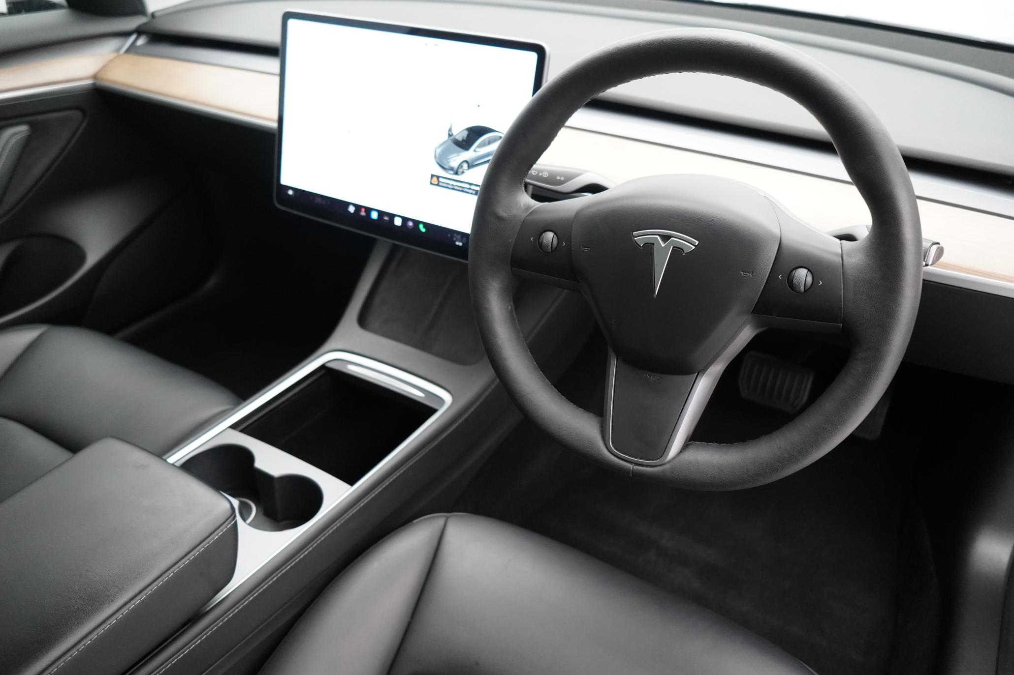 Tesla Model 3 (Dual Motor) Long Range Saloon 4dr Electric Auto 4WDE (346 ps)