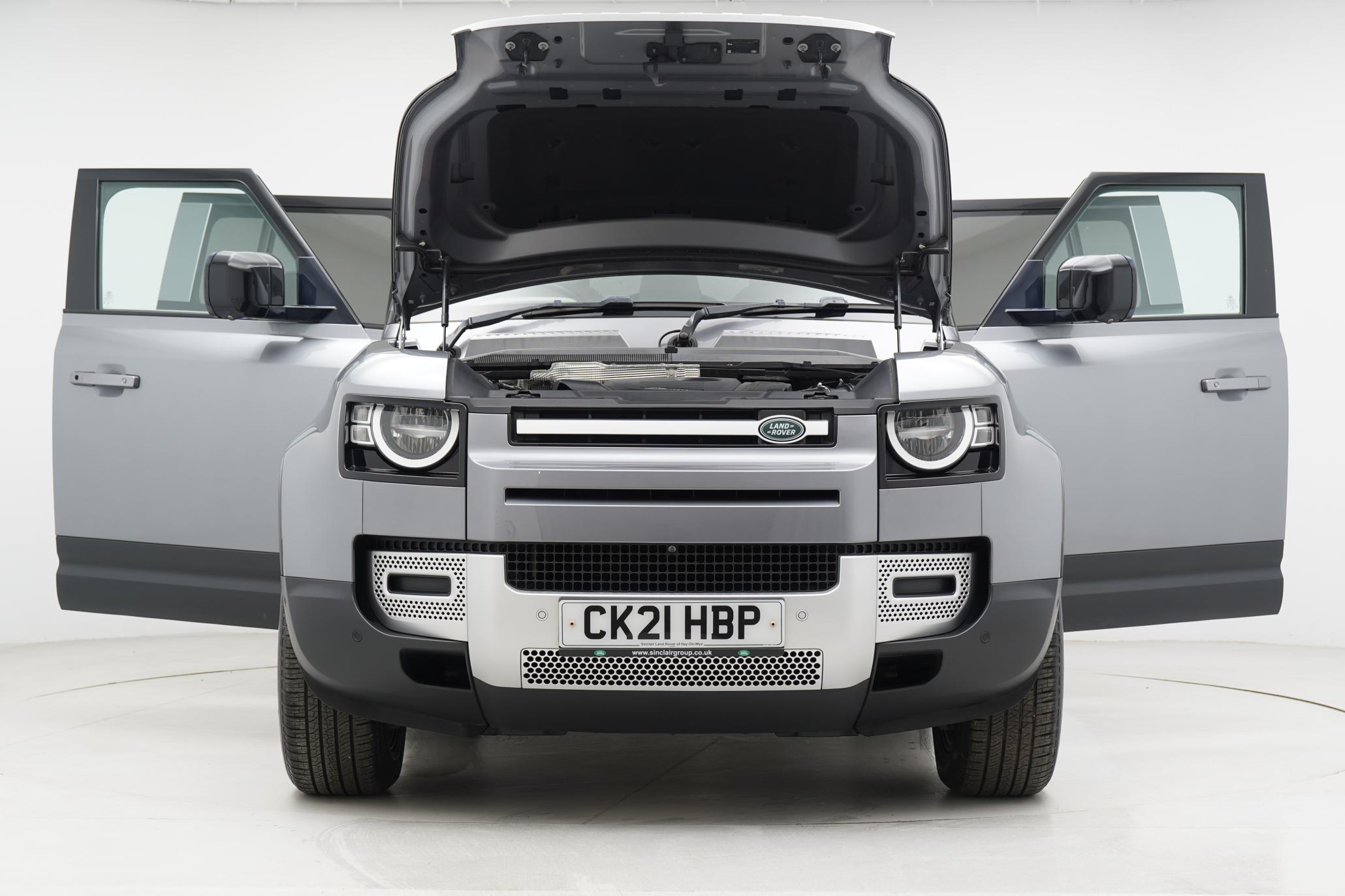Land Rover Defender 110 2.0 SD4 S SUV 5dr Diesel Auto 4WD Euro 6 (s/s) (240 ps)