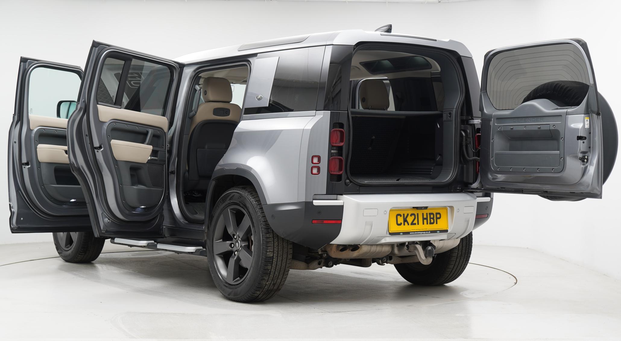 Land Rover Defender 110 2.0 SD4 S SUV 5dr Diesel Auto 4WD Euro 6 (s/s) (240 ps)