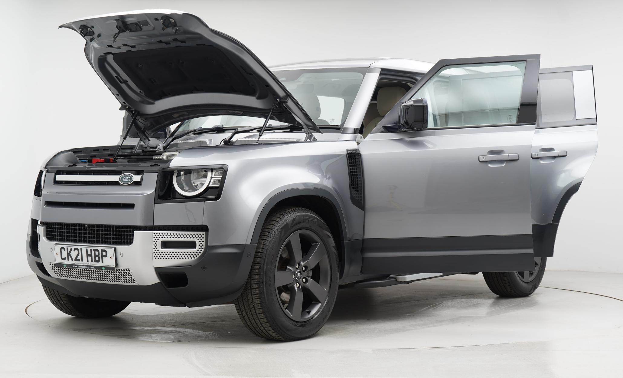 Land Rover Defender 110 2.0 SD4 S SUV 5dr Diesel Auto 4WD Euro 6 (s/s) (240 ps)