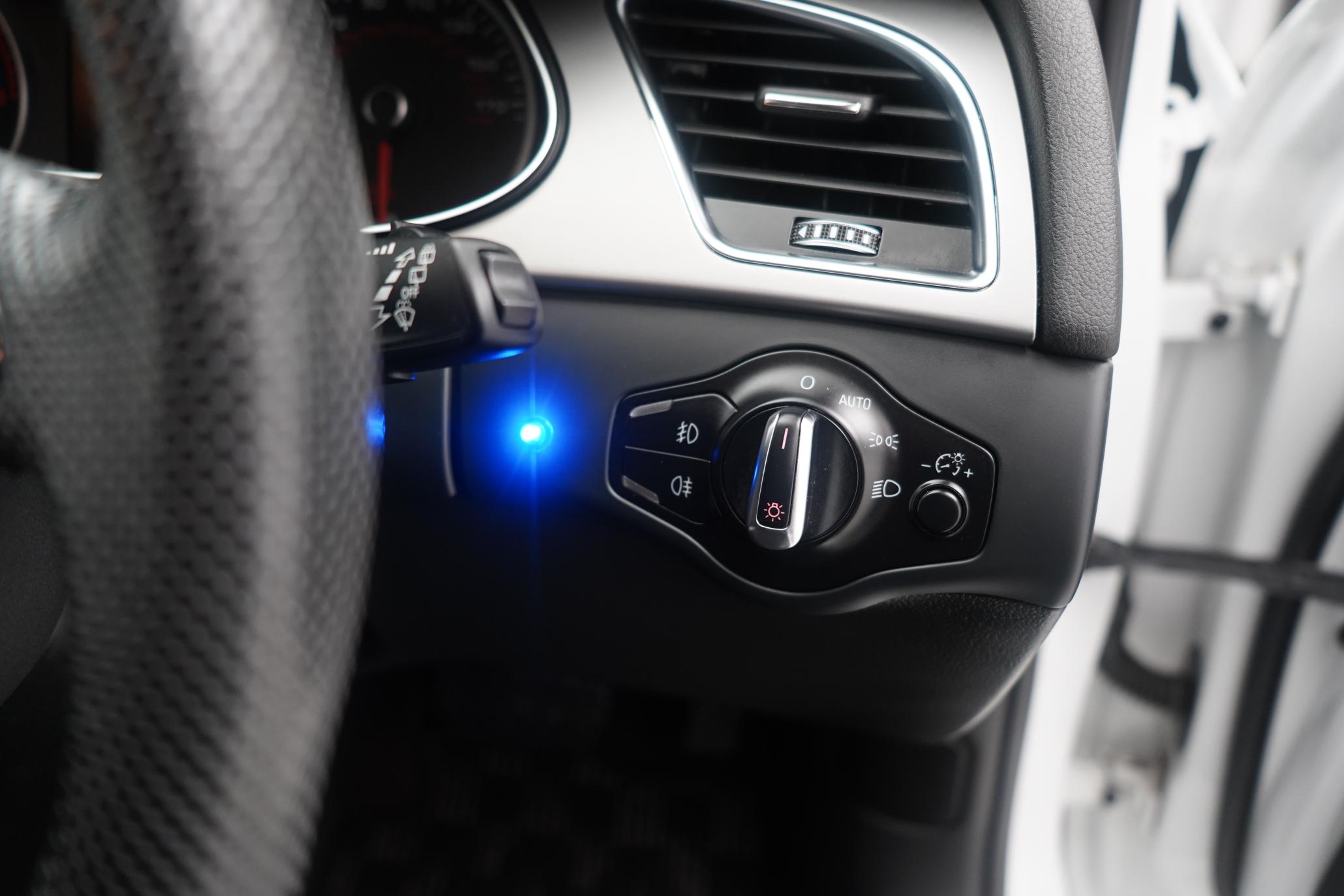 Audi A4 Avant 2.0 TFSI S line Estate 5dr Petrol Multitronic Euro 5 (s/s) (211 ps)