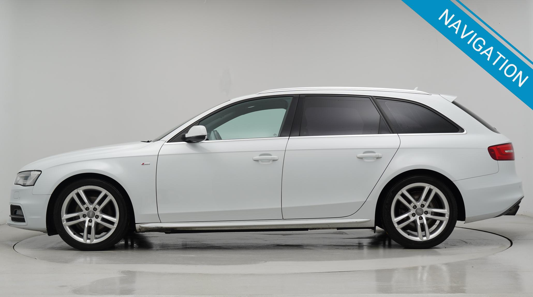 Audi A4 Avant 2.0 TFSI S line Estate 5dr Petrol Multitronic Euro 5 (s/s) (211 ps)