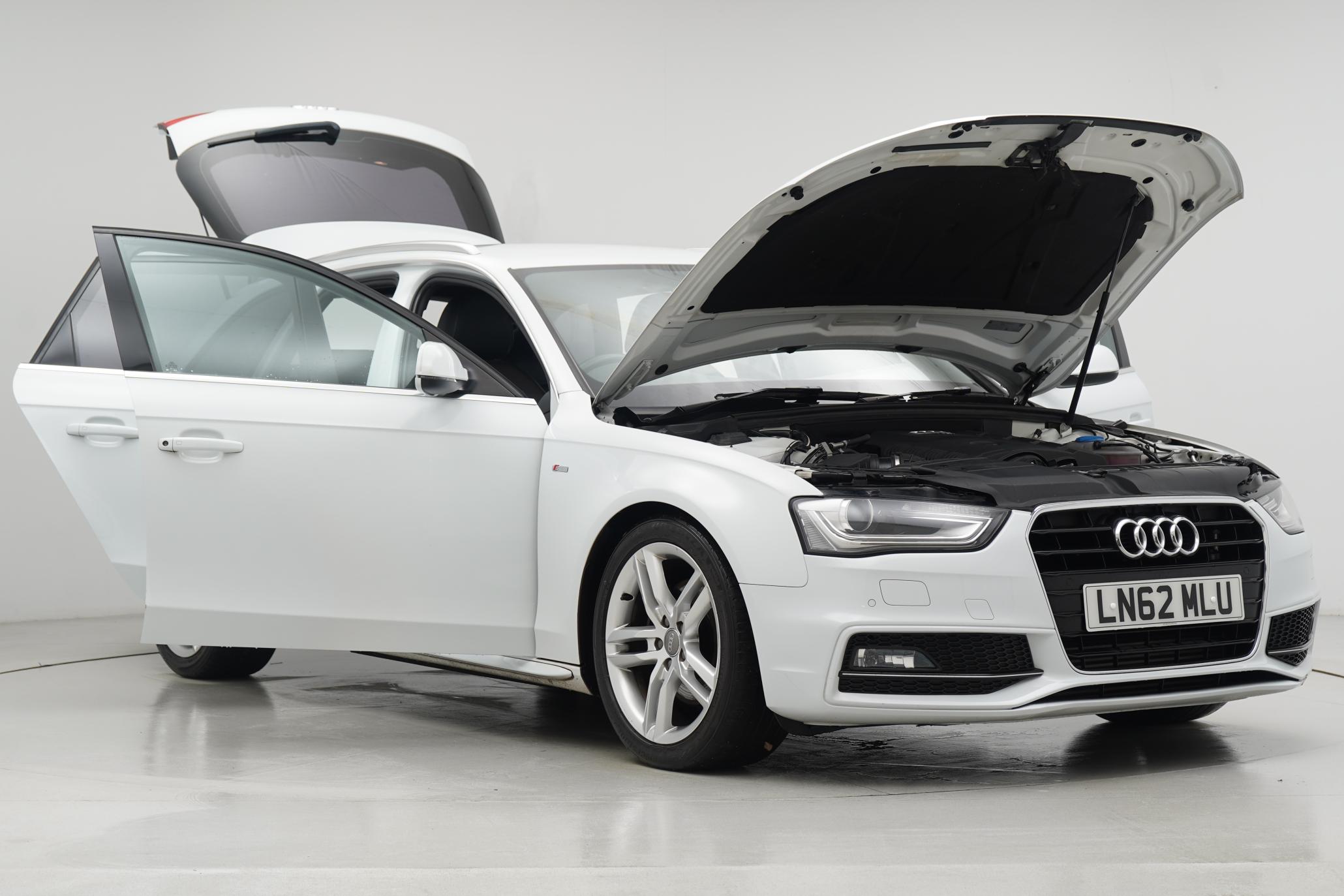 Audi A4 Avant 2.0 TFSI S line Estate 5dr Petrol Multitronic Euro 5 (s/s) (211 ps)