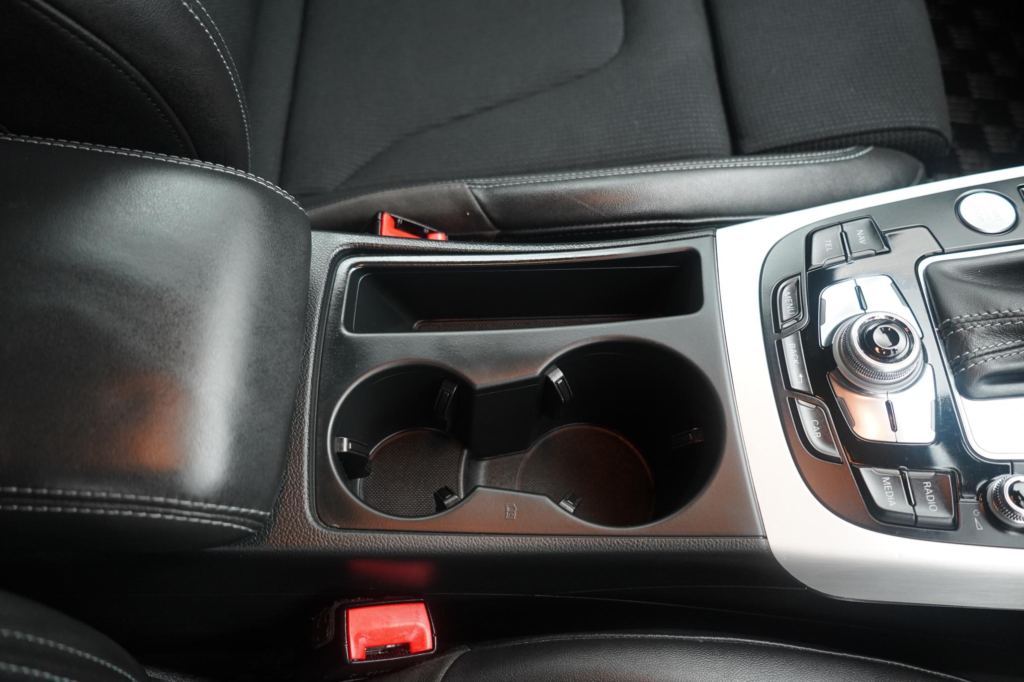 Audi A4 Avant 2.0 TFSI S line Estate 5dr Petrol Multitronic Euro 5 (s/s) (211 ps)