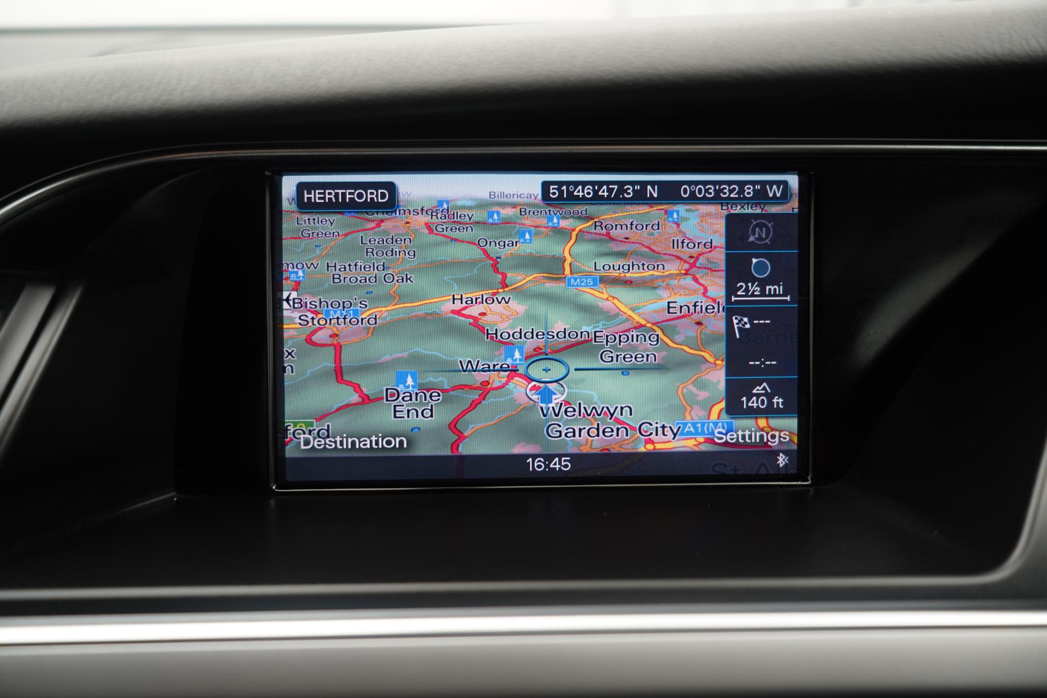 Audi A4 Avant 2.0 TFSI S line Estate 5dr Petrol Multitronic Euro 5 (s/s) (211 ps)