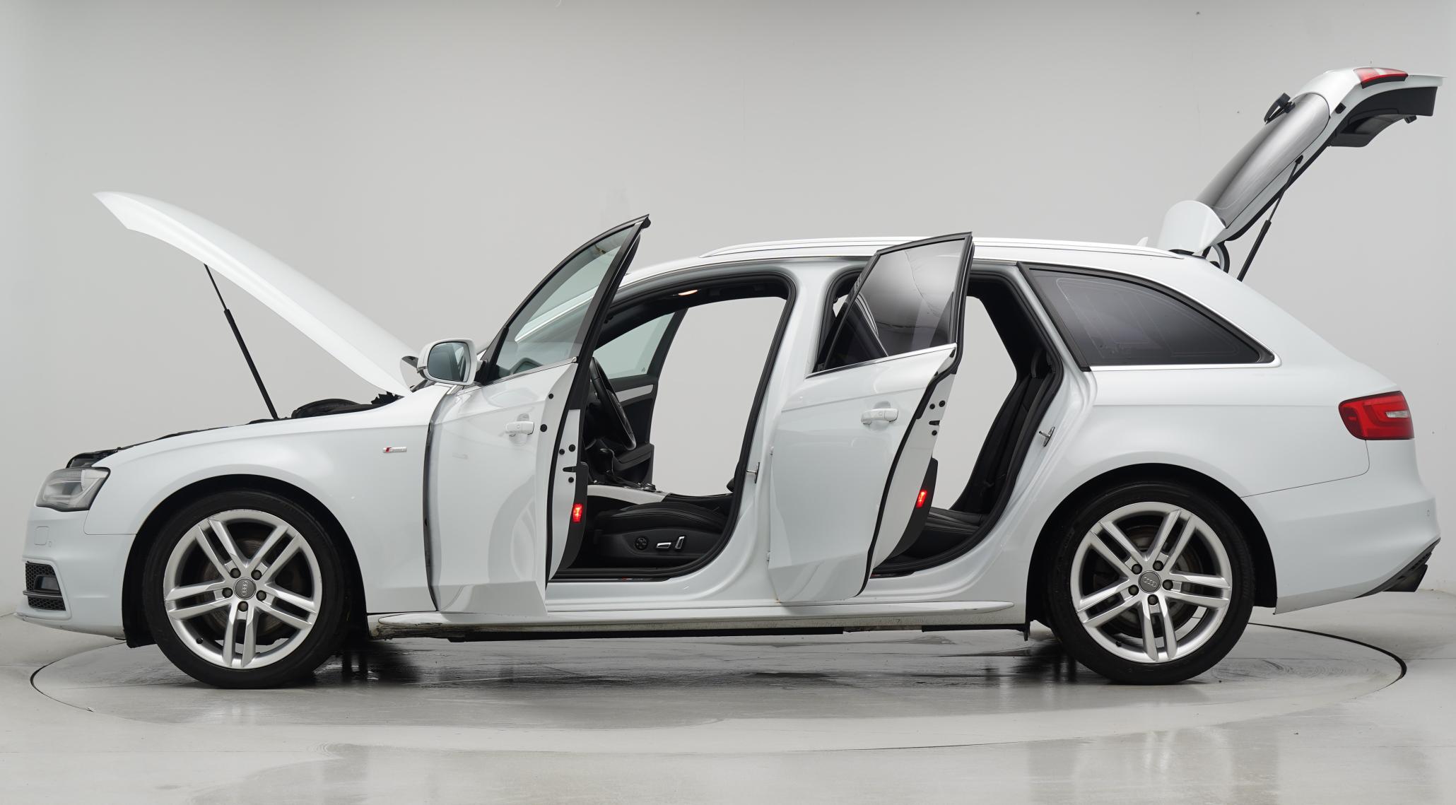 Audi A4 Avant 2.0 TFSI S line Estate 5dr Petrol Multitronic Euro 5 (s/s) (211 ps)