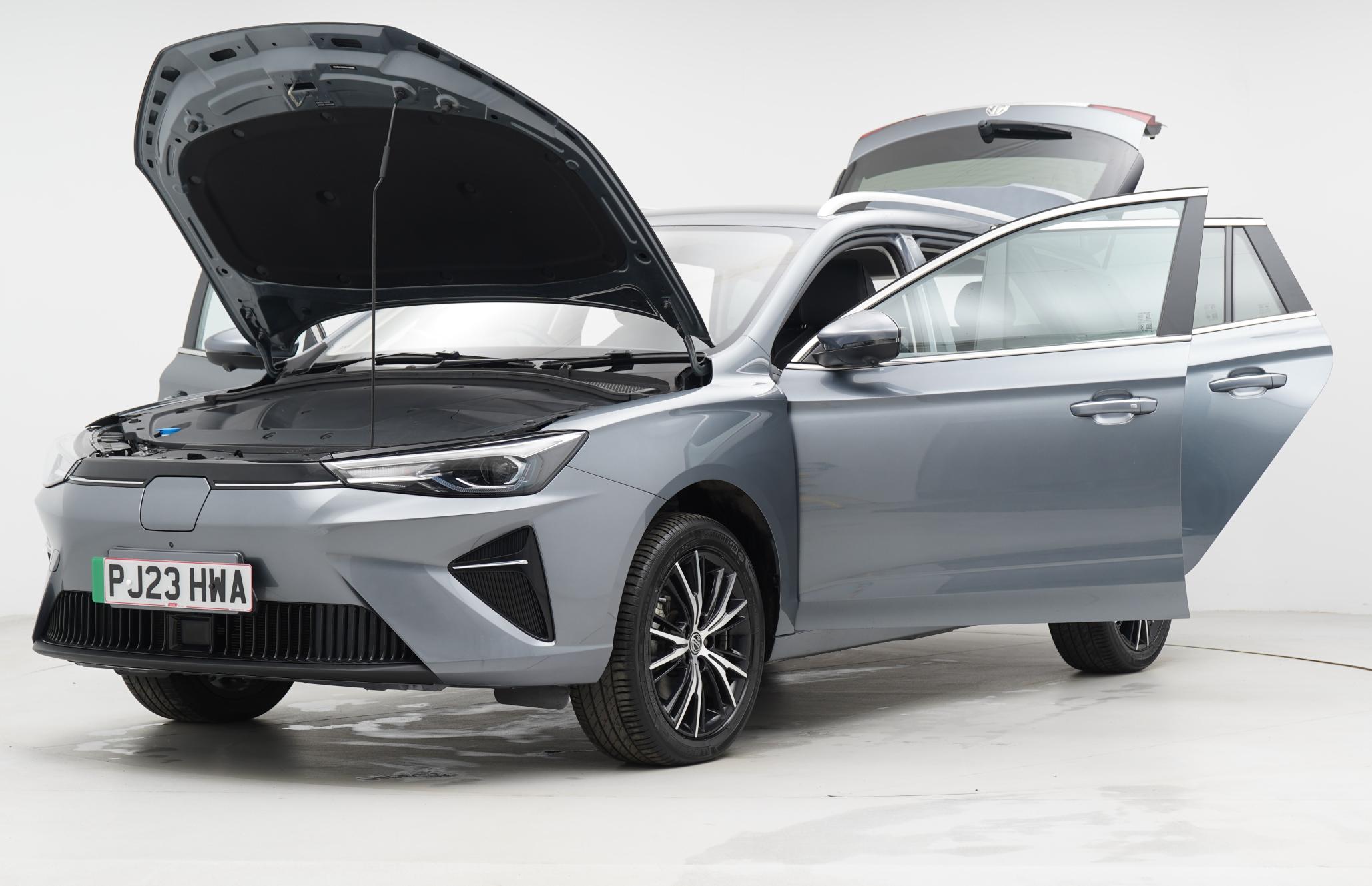 MG MG5 61.1kWh Trophy Long Range Estate 5dr Electric Auto (156 ps)