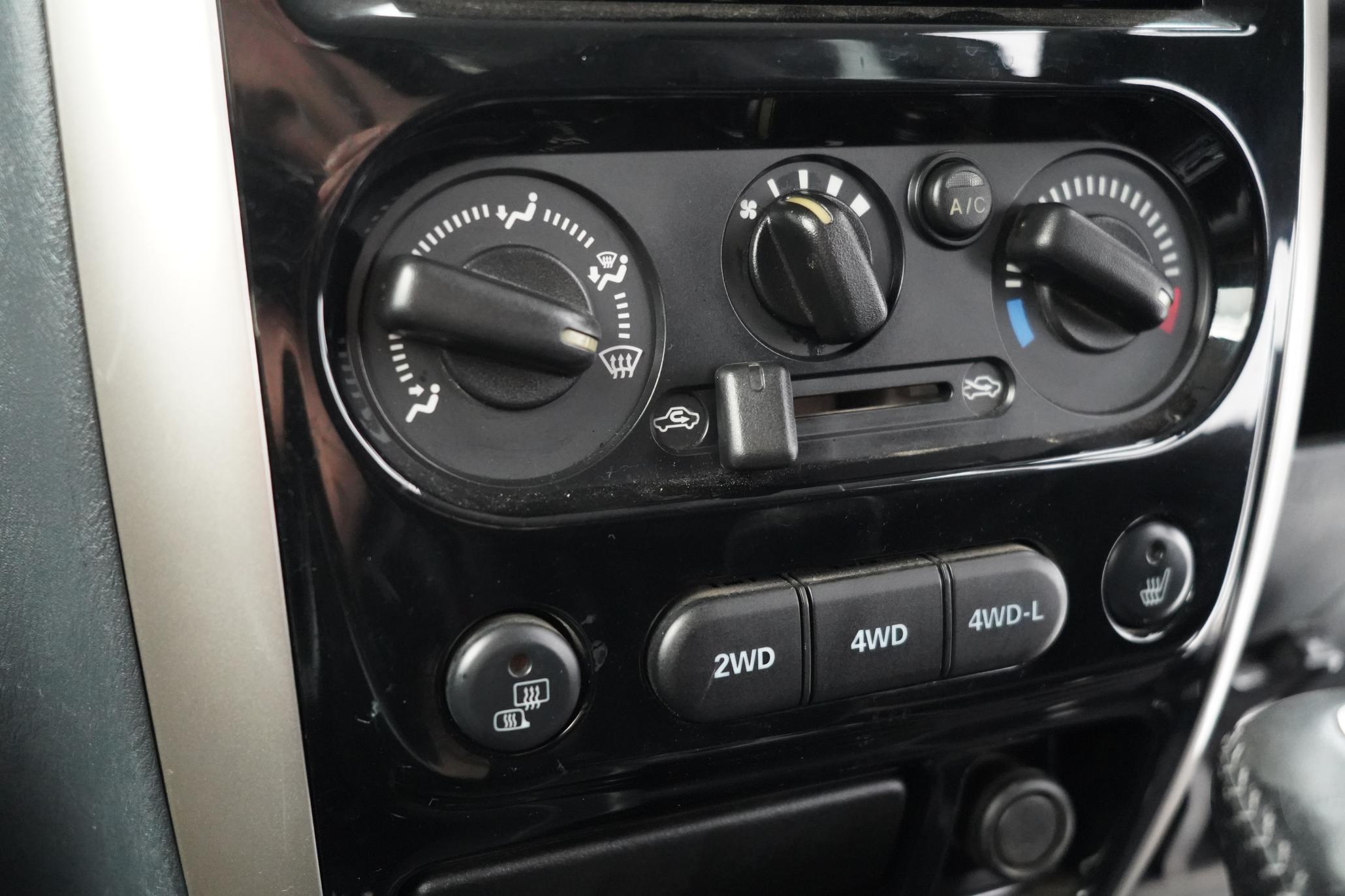 Suzuki Jimny 1.3 VVT SZ4 SUV 3dr Petrol Auto 4WD Euro 5 (85 ps)