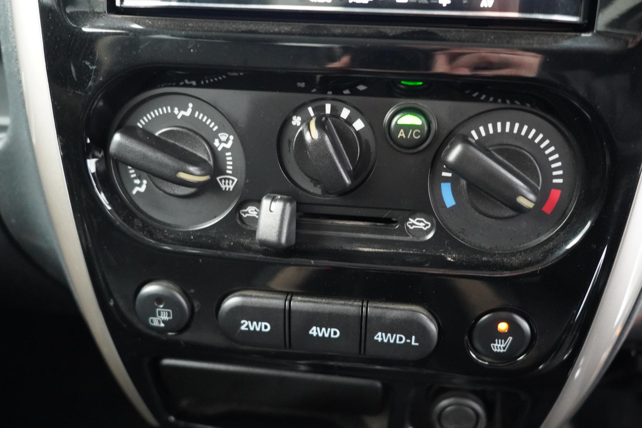 Suzuki Jimny 1.3 VVT SZ4 SUV 3dr Petrol Auto 4WD Euro 5 (85 ps)