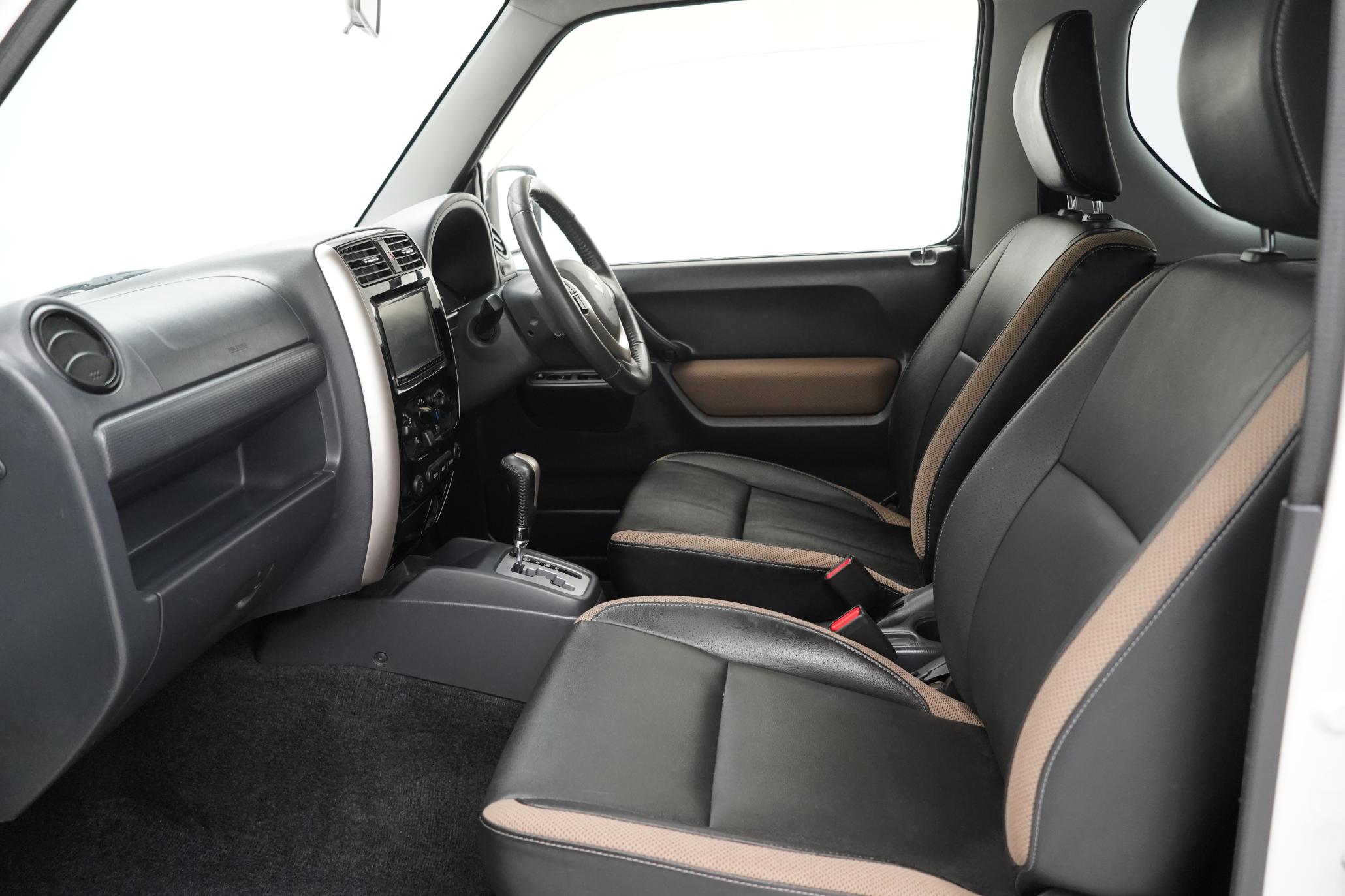 Suzuki Jimny 1.3 VVT SZ4 SUV 3dr Petrol Auto 4WD Euro 5 (85 ps)